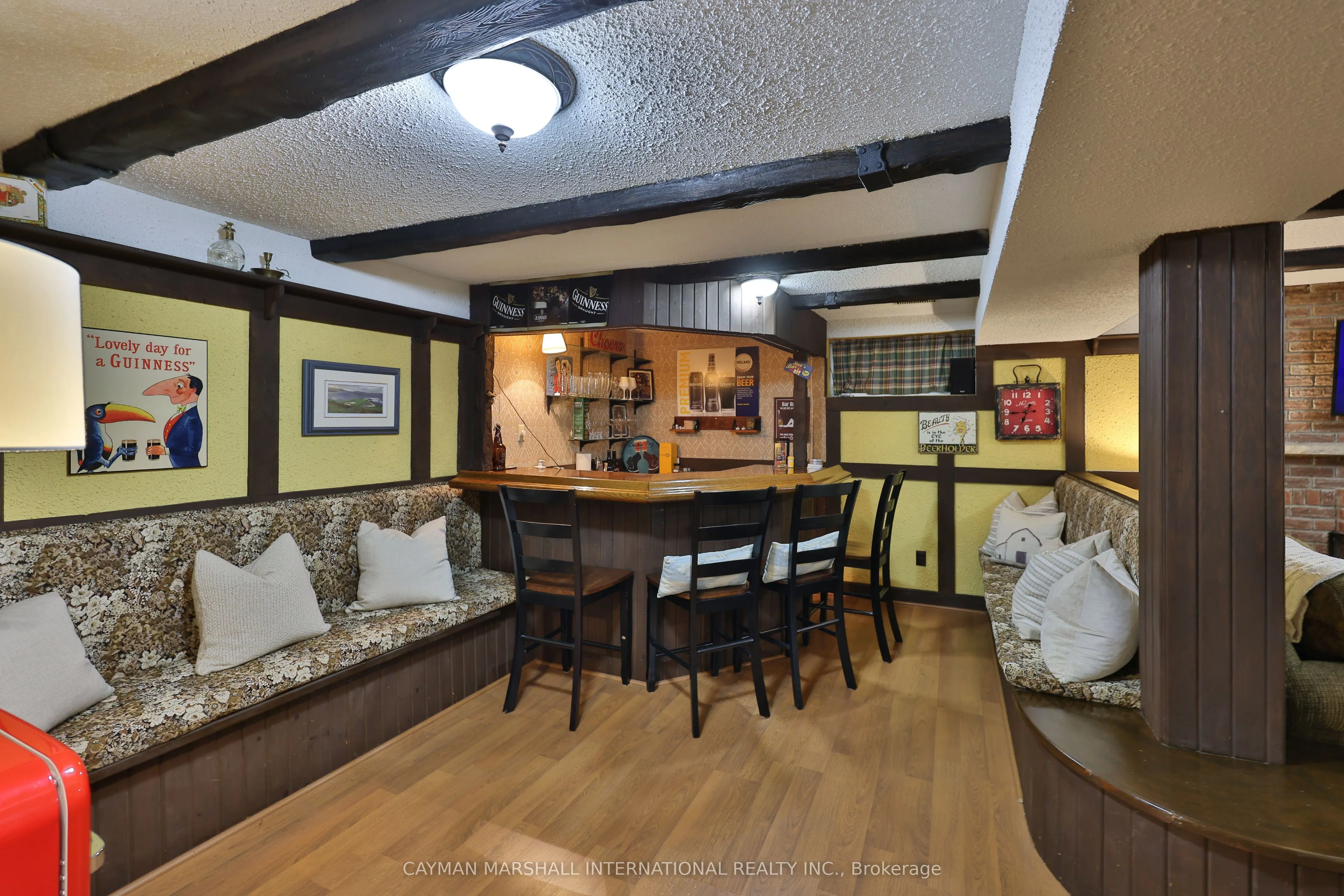 3555 Kingbird Court