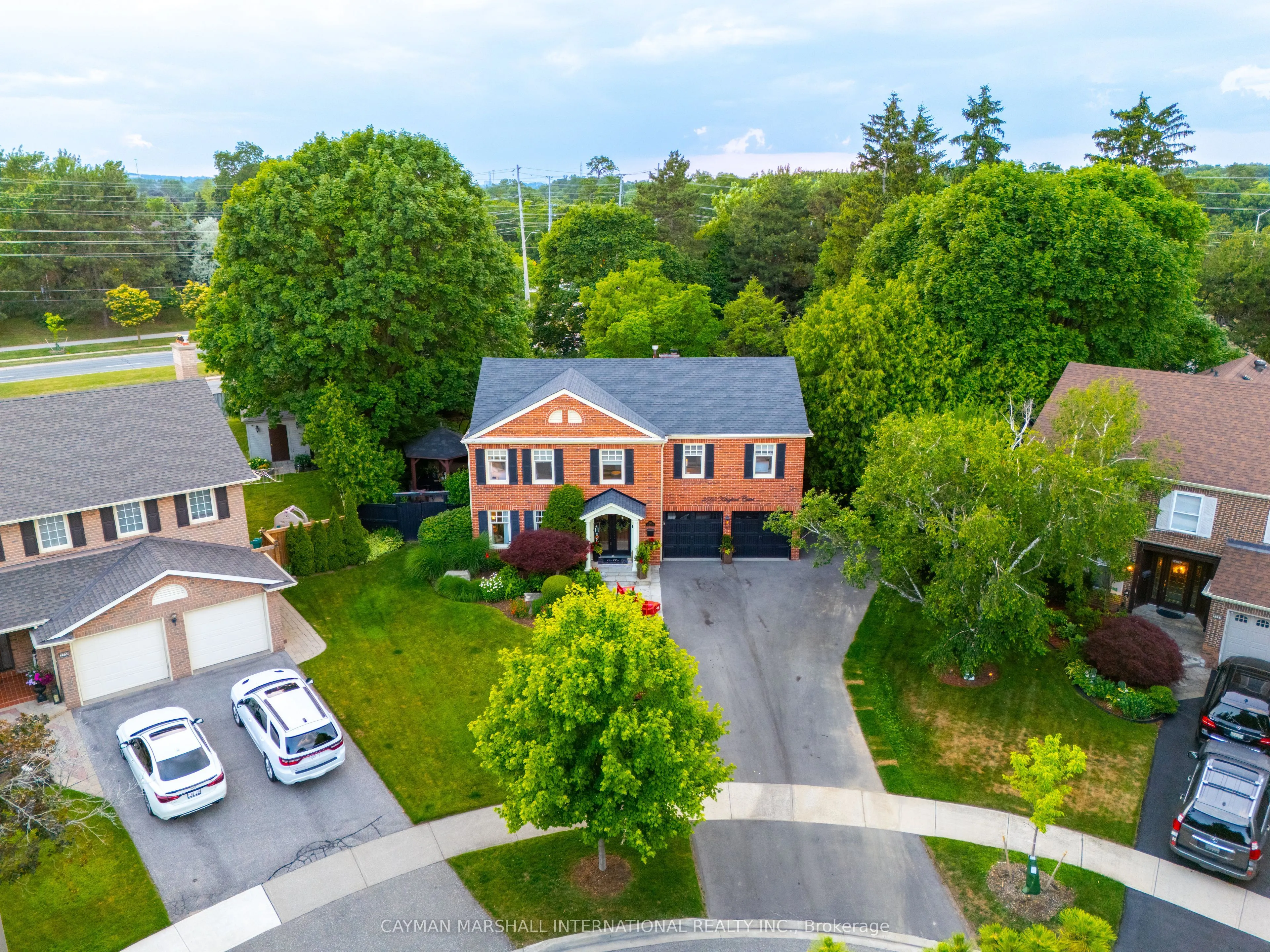 3555 Kingbird Court