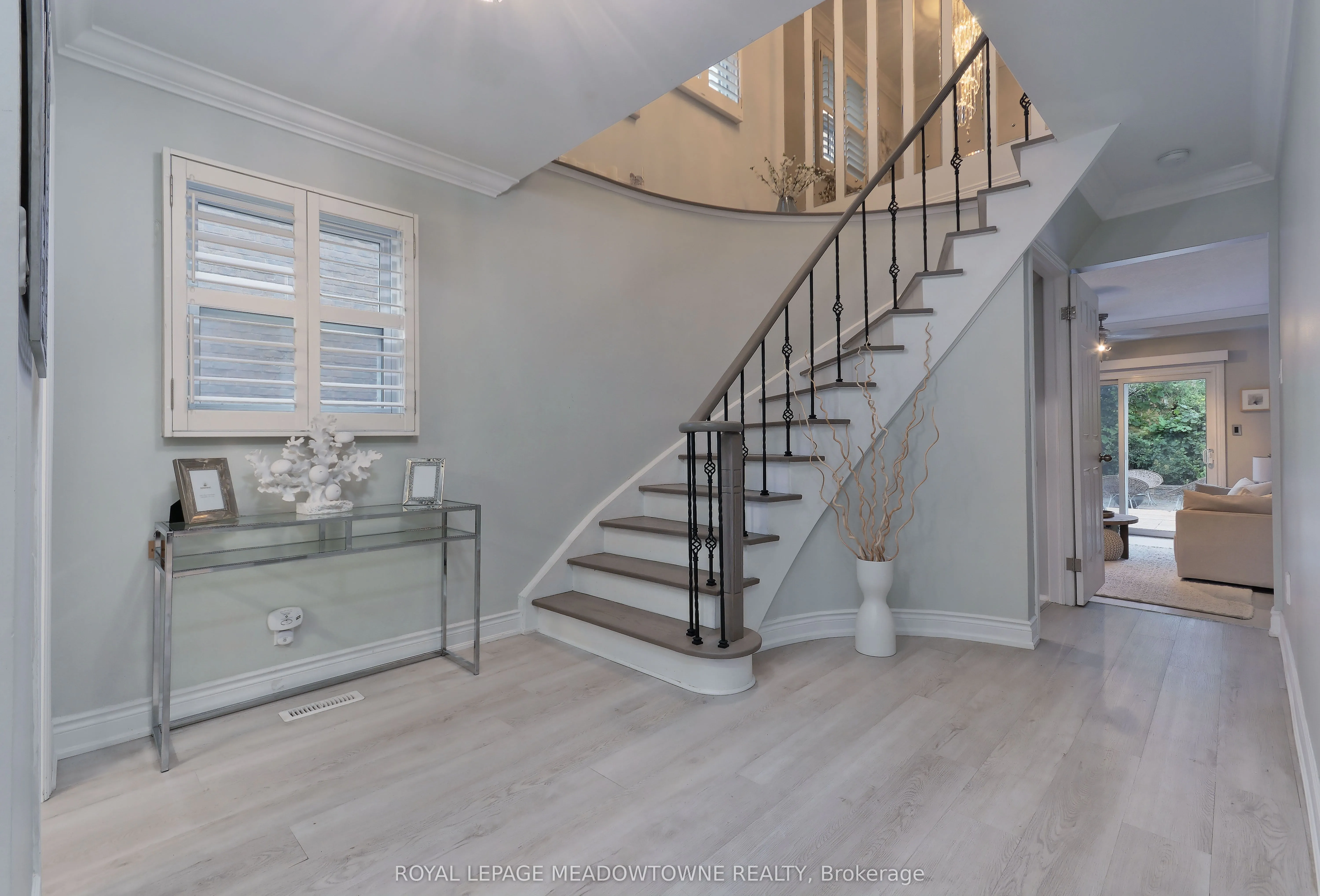 4320 Shelby Crescent