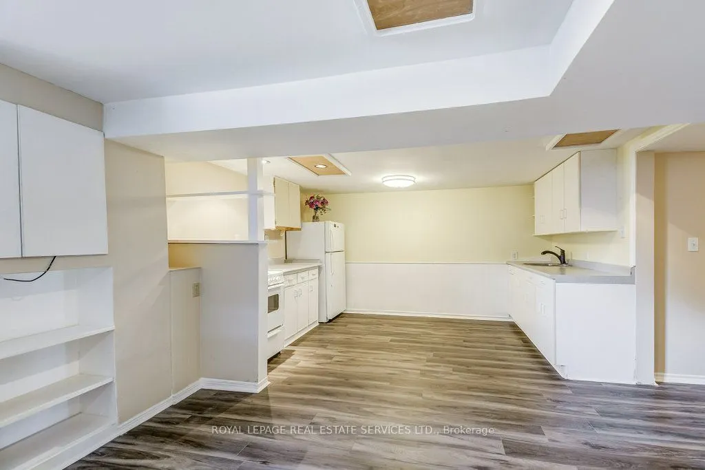 206 Maurice Drive