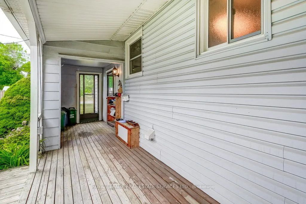 206 Maurice Drive