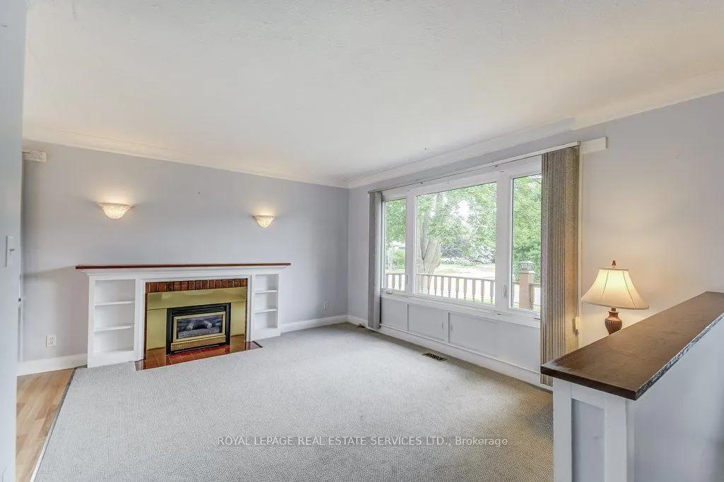 206 Maurice Drive