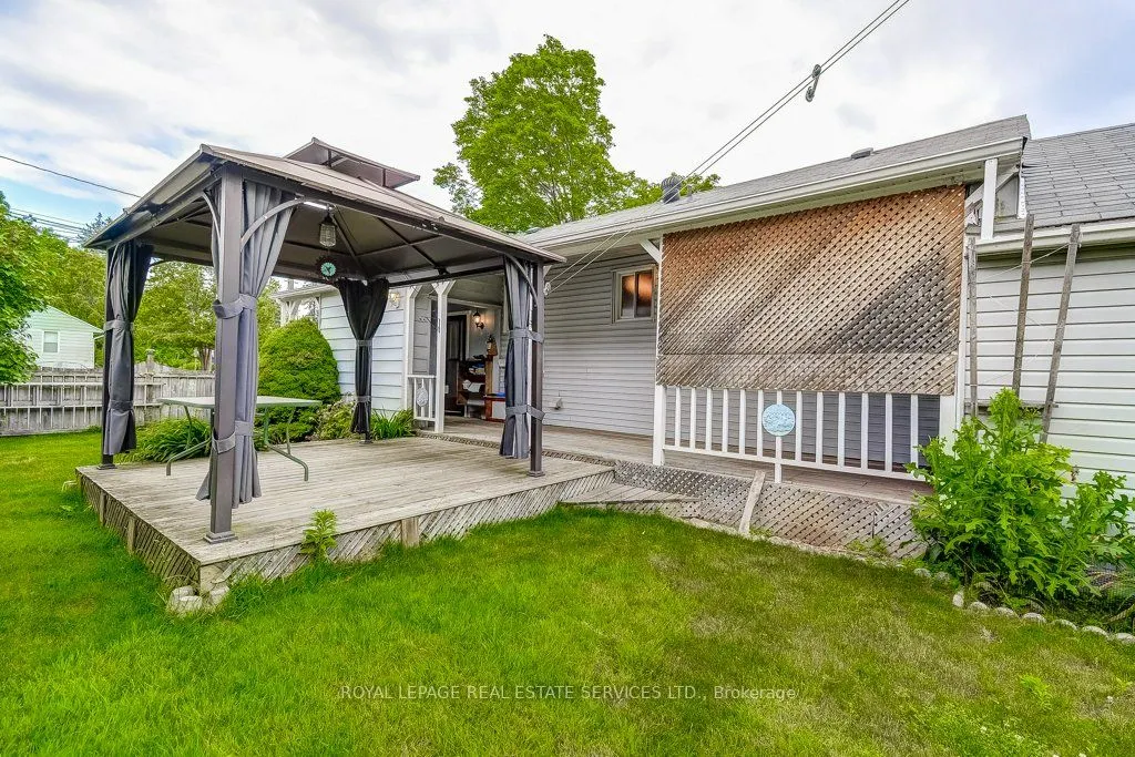 206 Maurice Drive