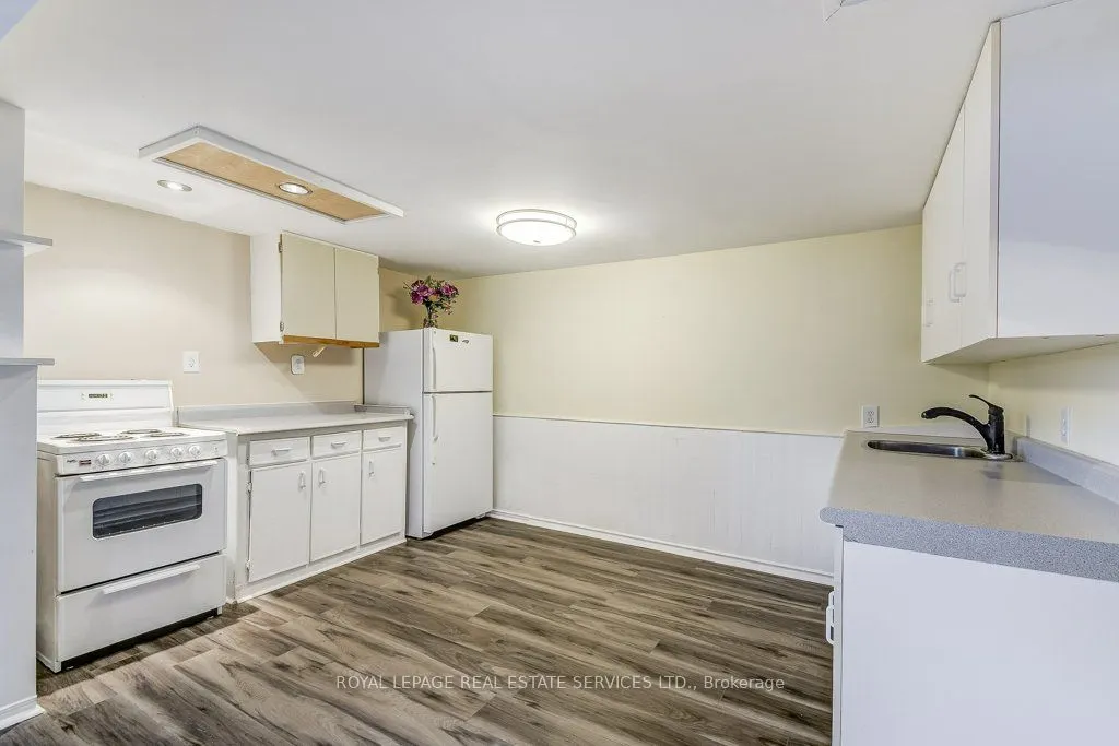206 Maurice Drive