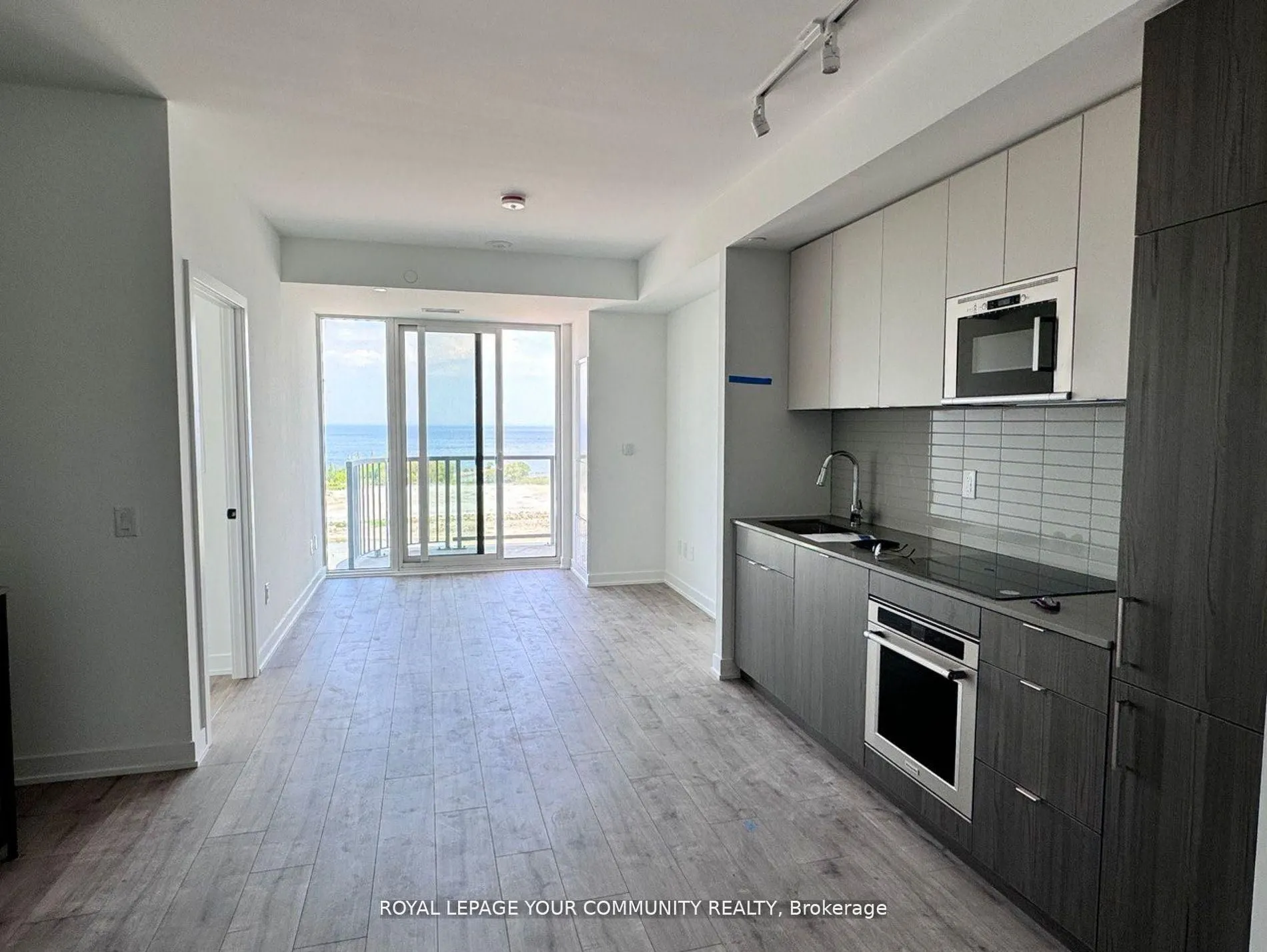 220 Missinnihe Way, #1109