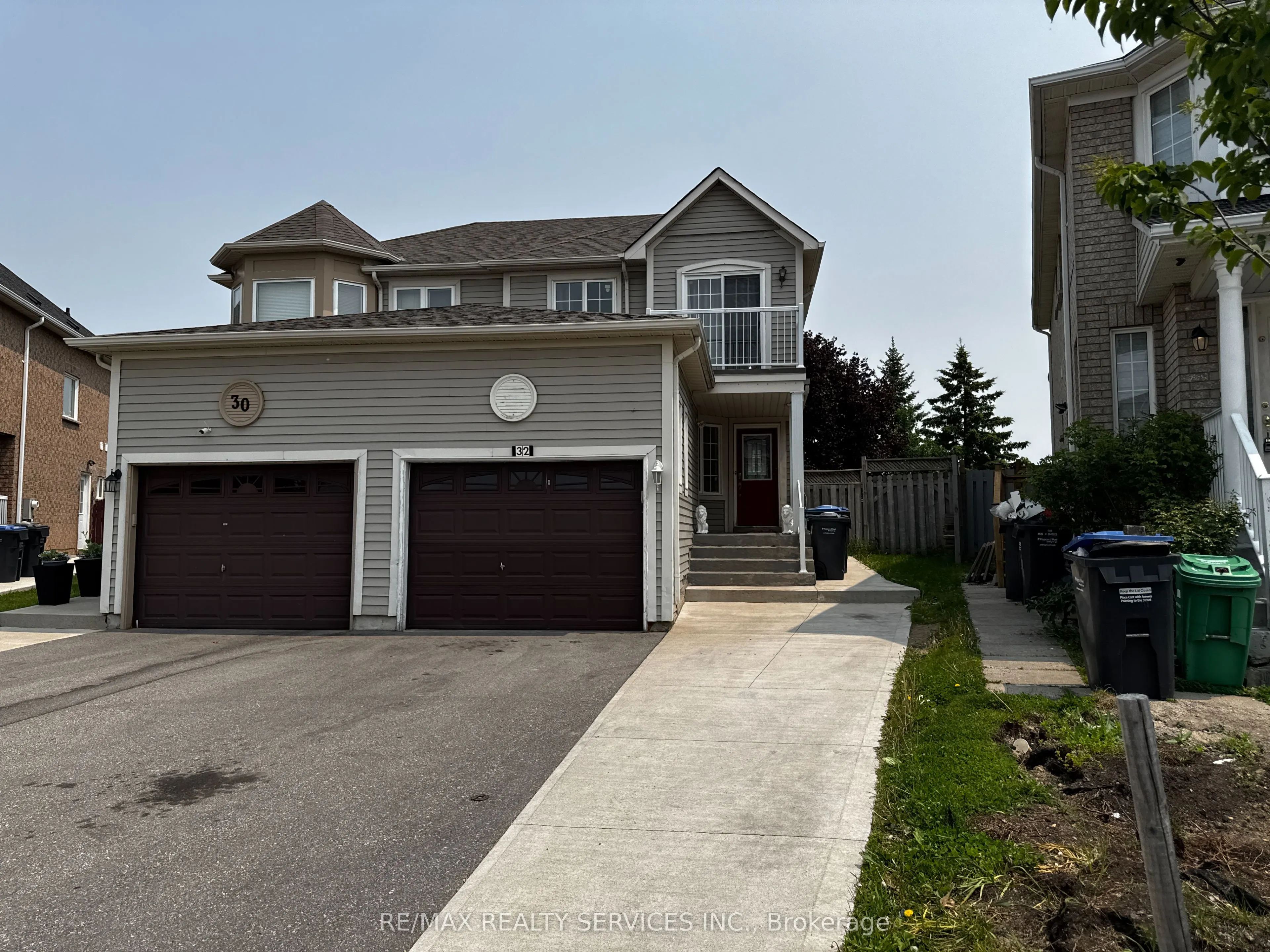 32 Weather Vane Lane