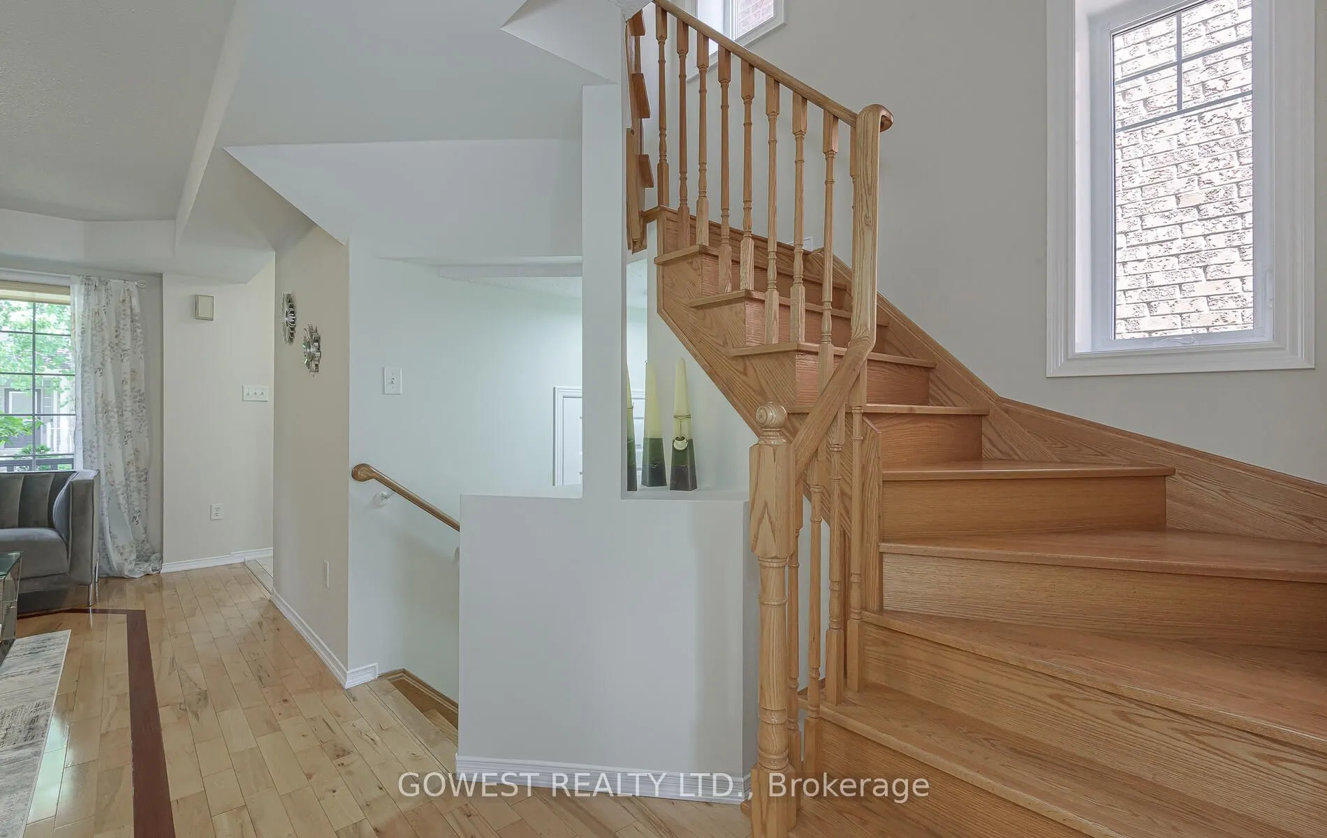 212 Roxton Road