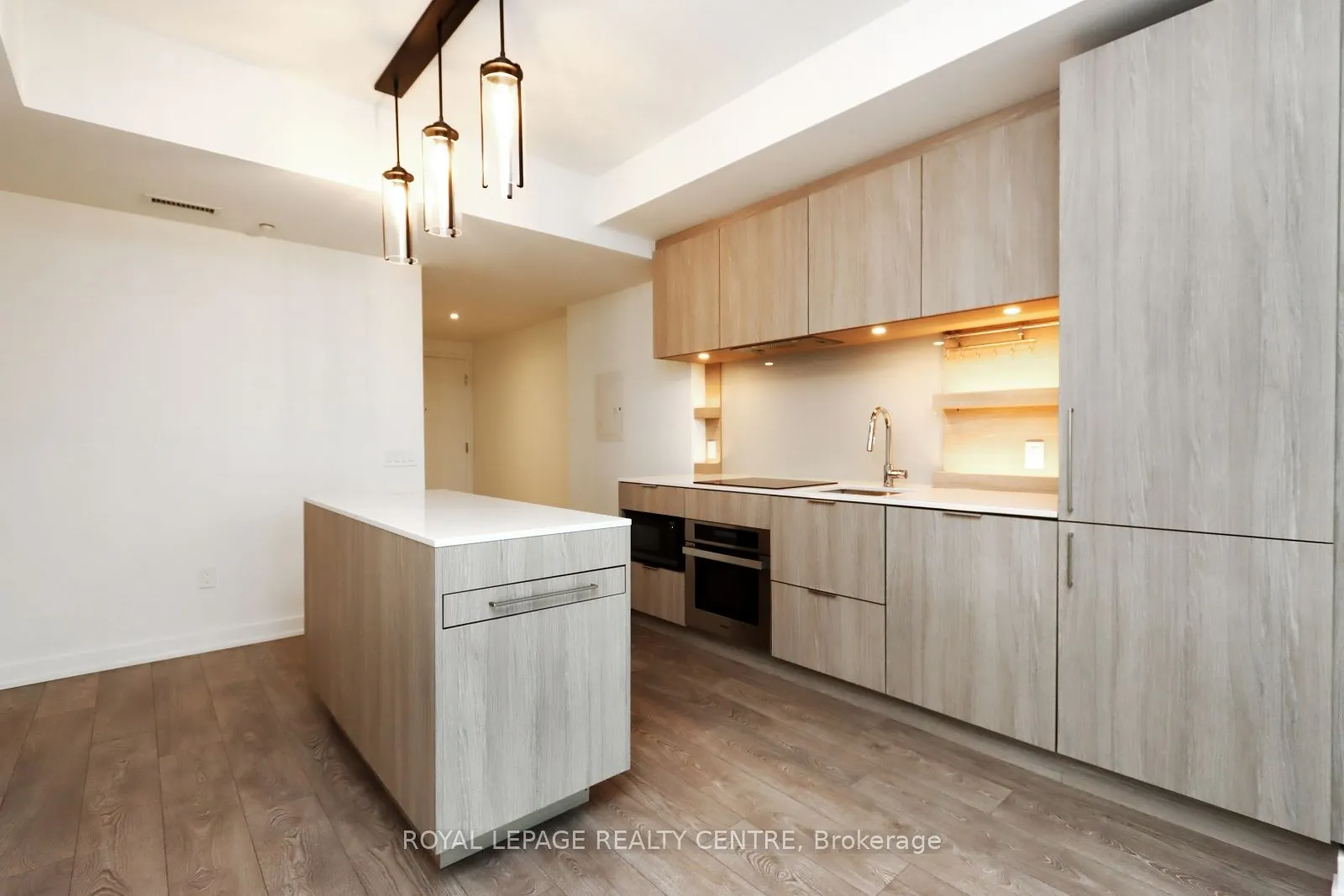 28 Ann Street, #1119