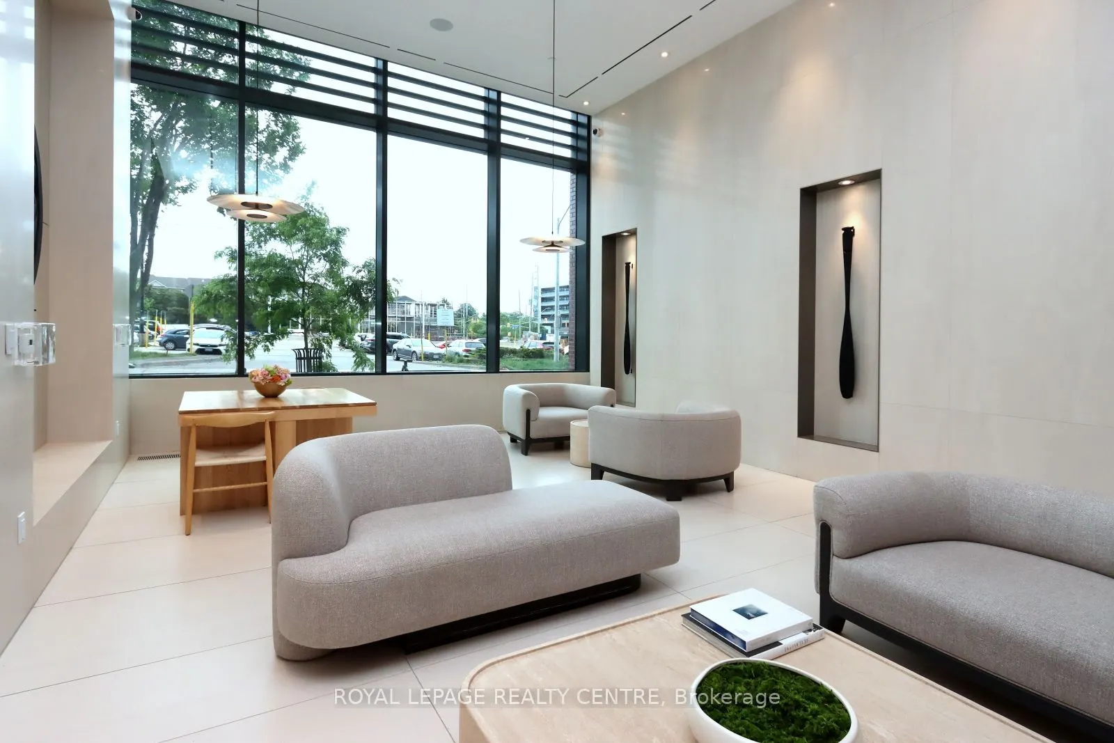 28 Ann Street, #1119