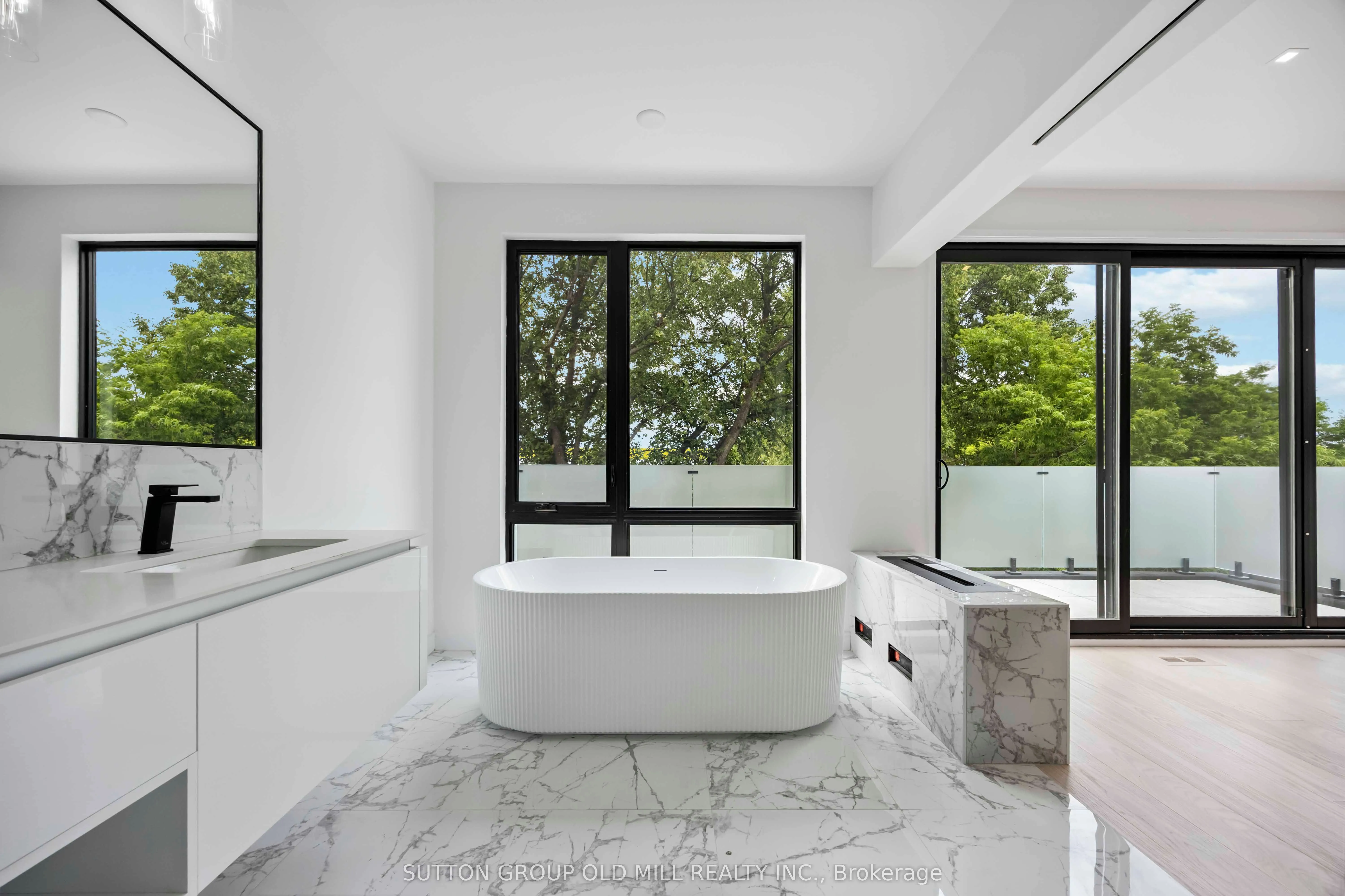 91 Regal Road
