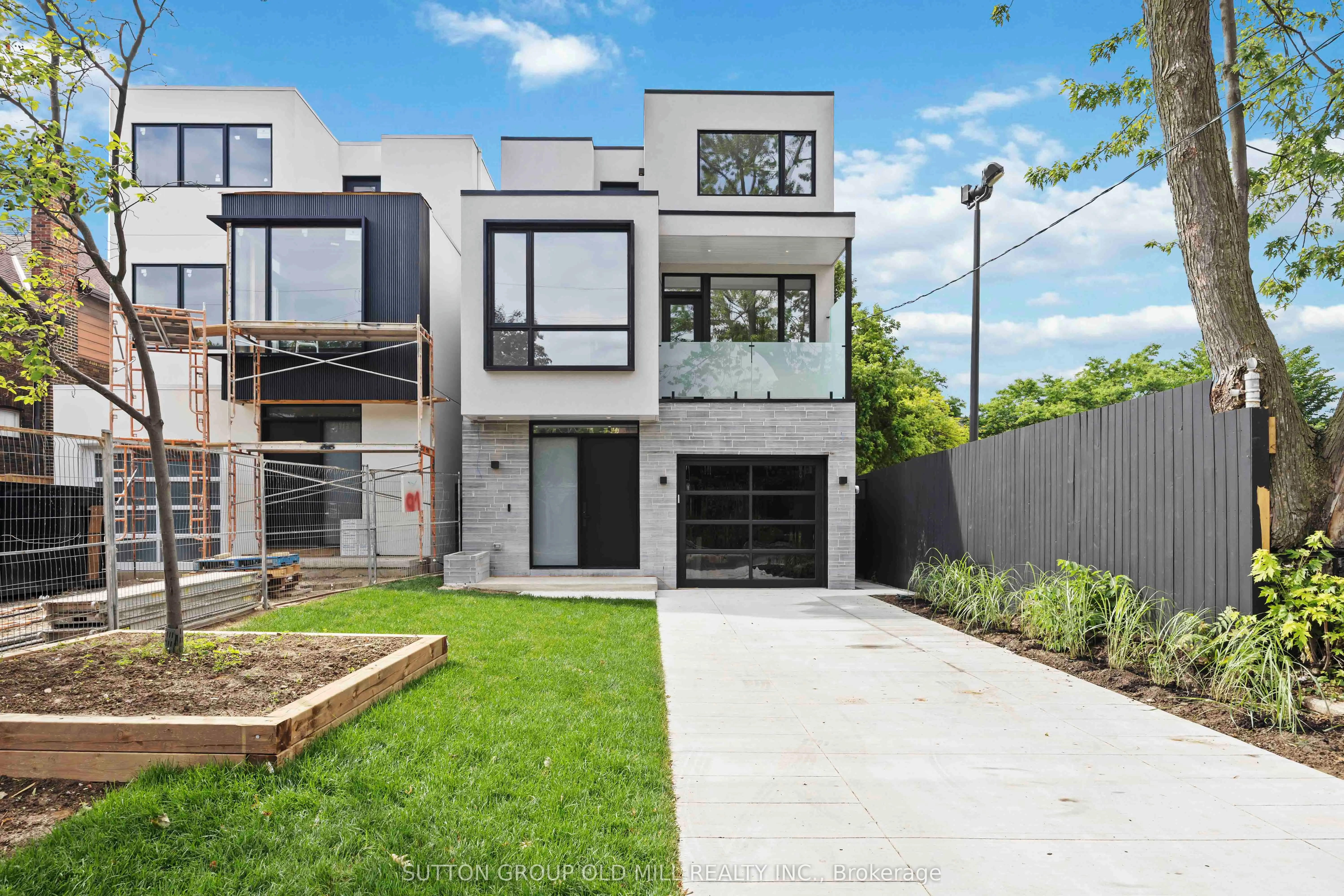 91 Regal Road