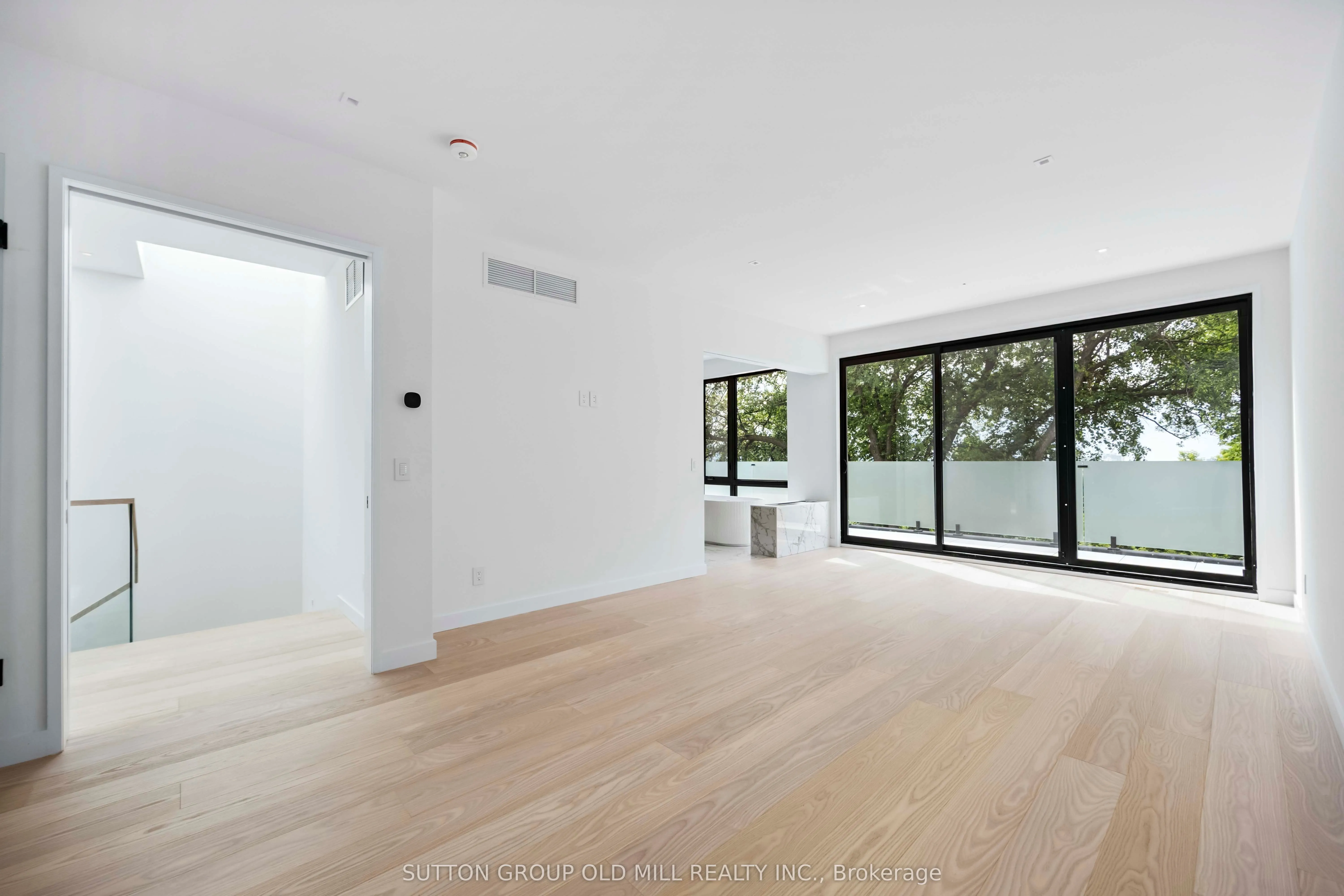 91 Regal Road