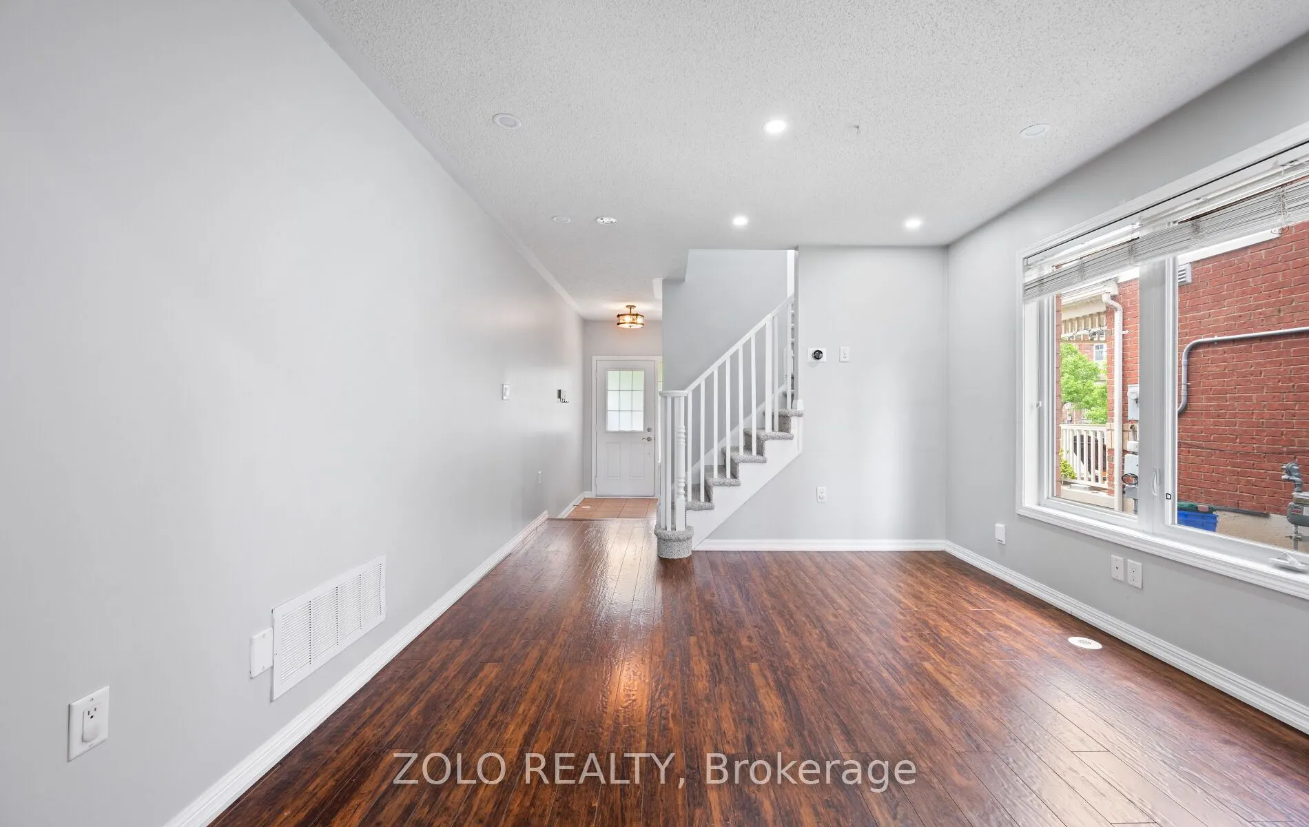 705 Rayner Court