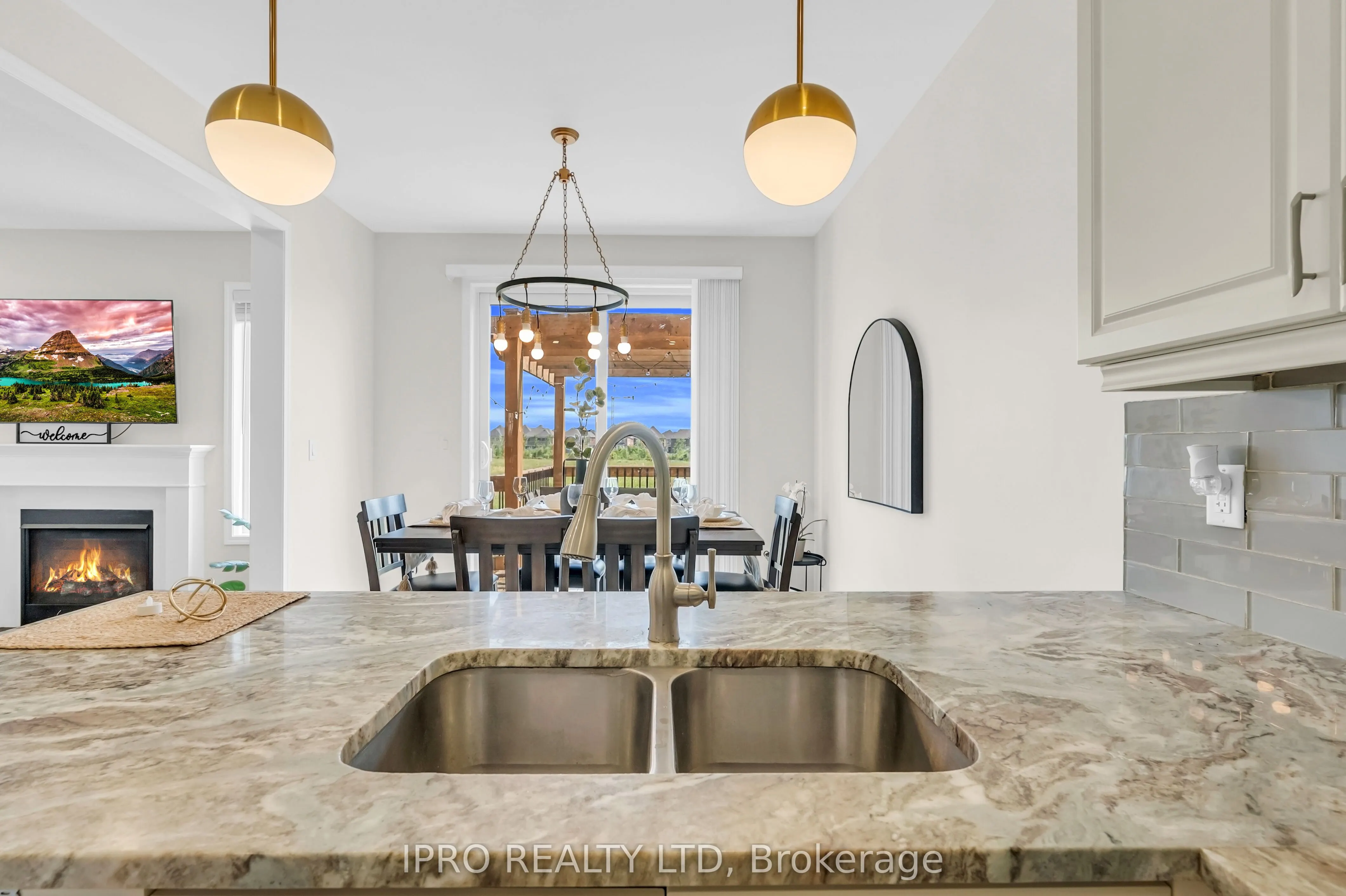1139 Farmstead Drive