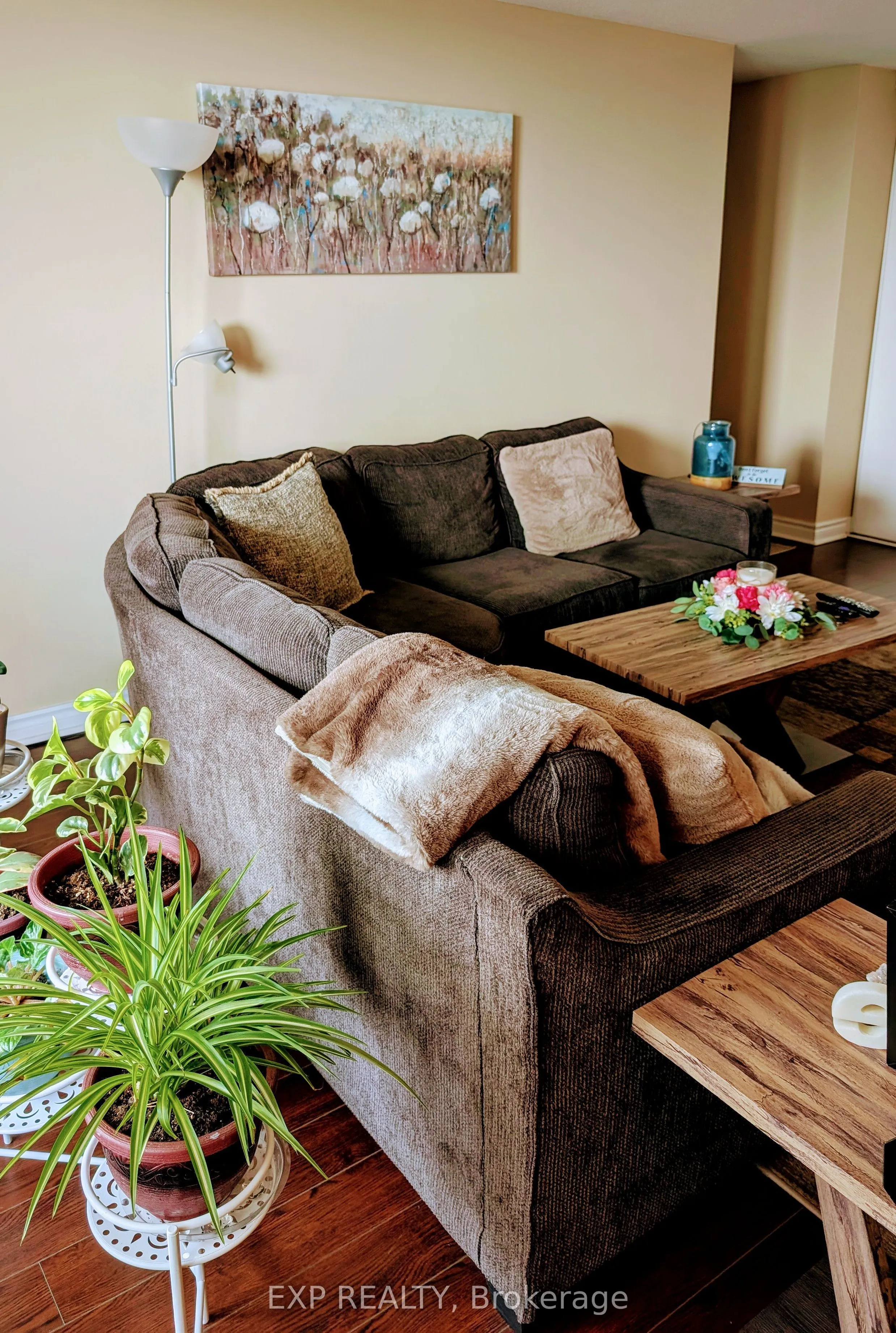 3120 Kirwin Avenue, #609