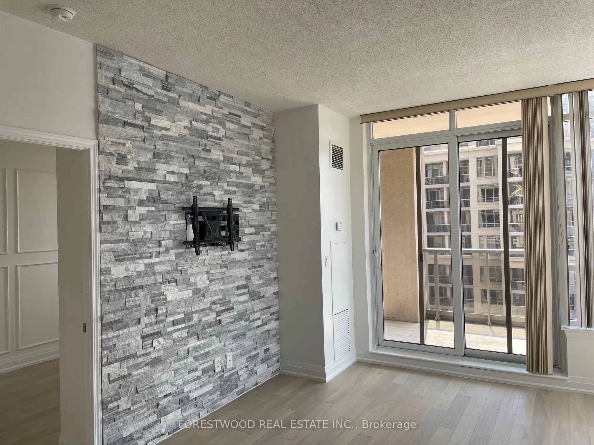 4090 Living Arts Drive, #2702