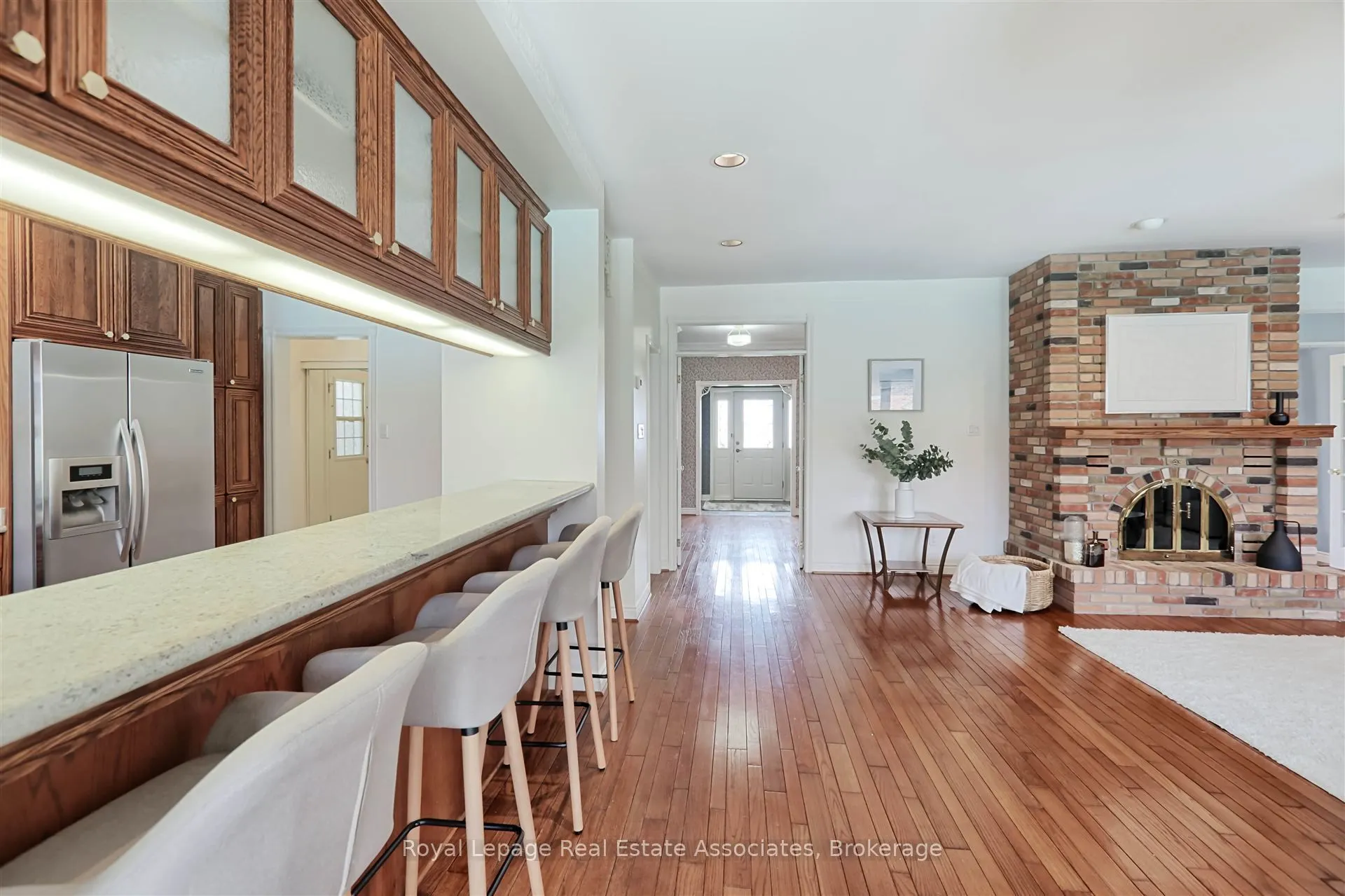 599 Lakeside Avenue