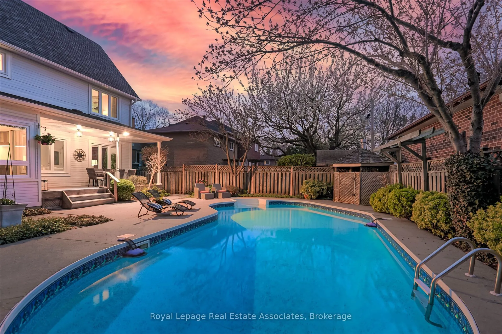 599 Lakeside Avenue