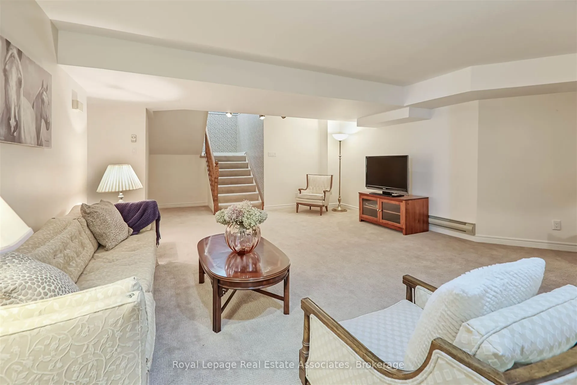599 Lakeside Avenue
