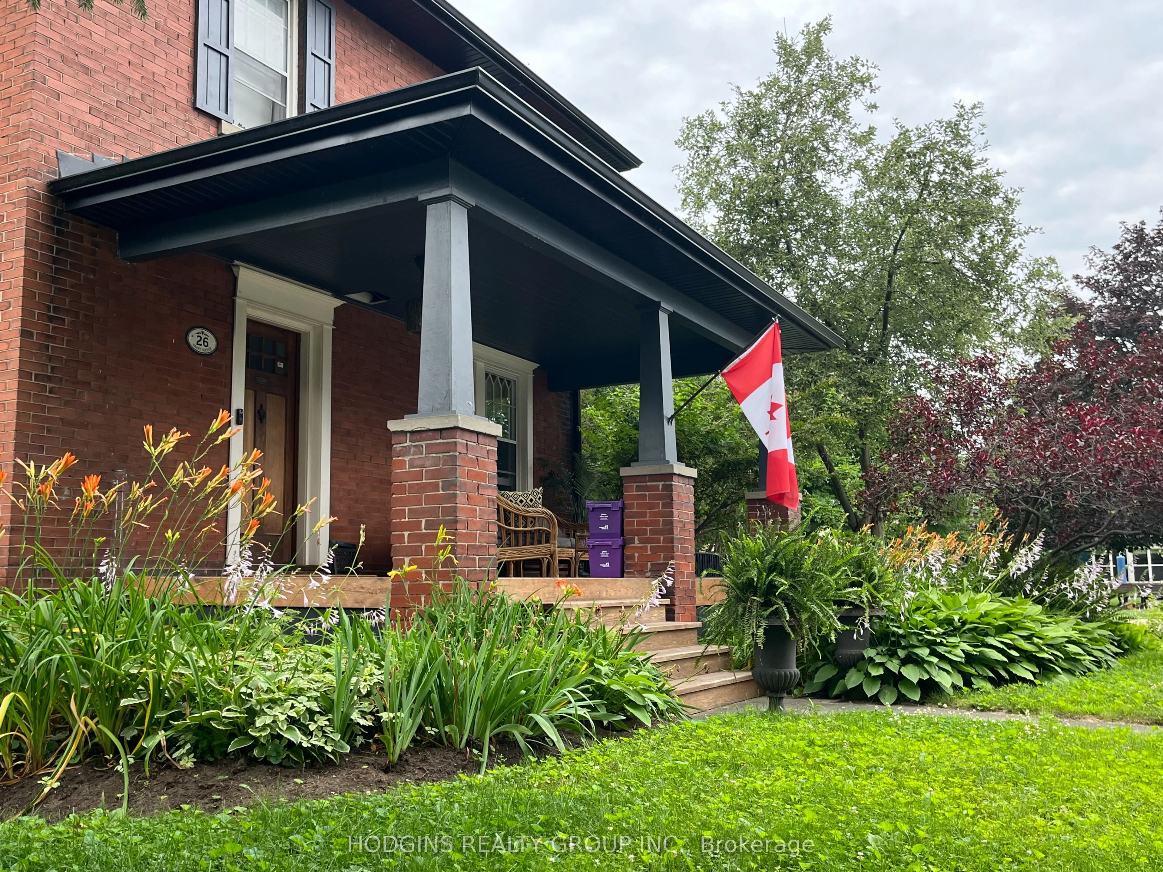 26 Brant Avenue