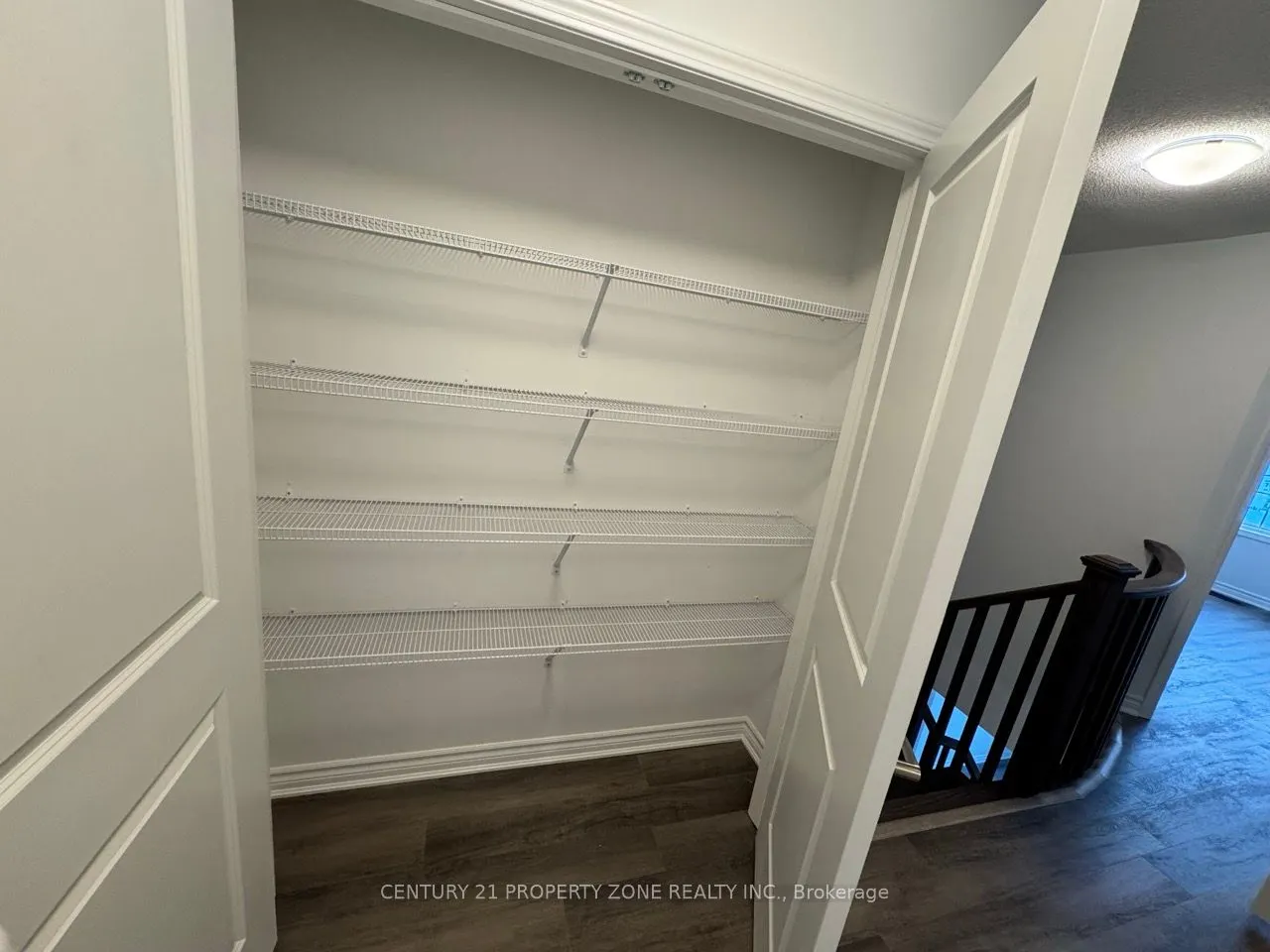 30 Bellasera Way