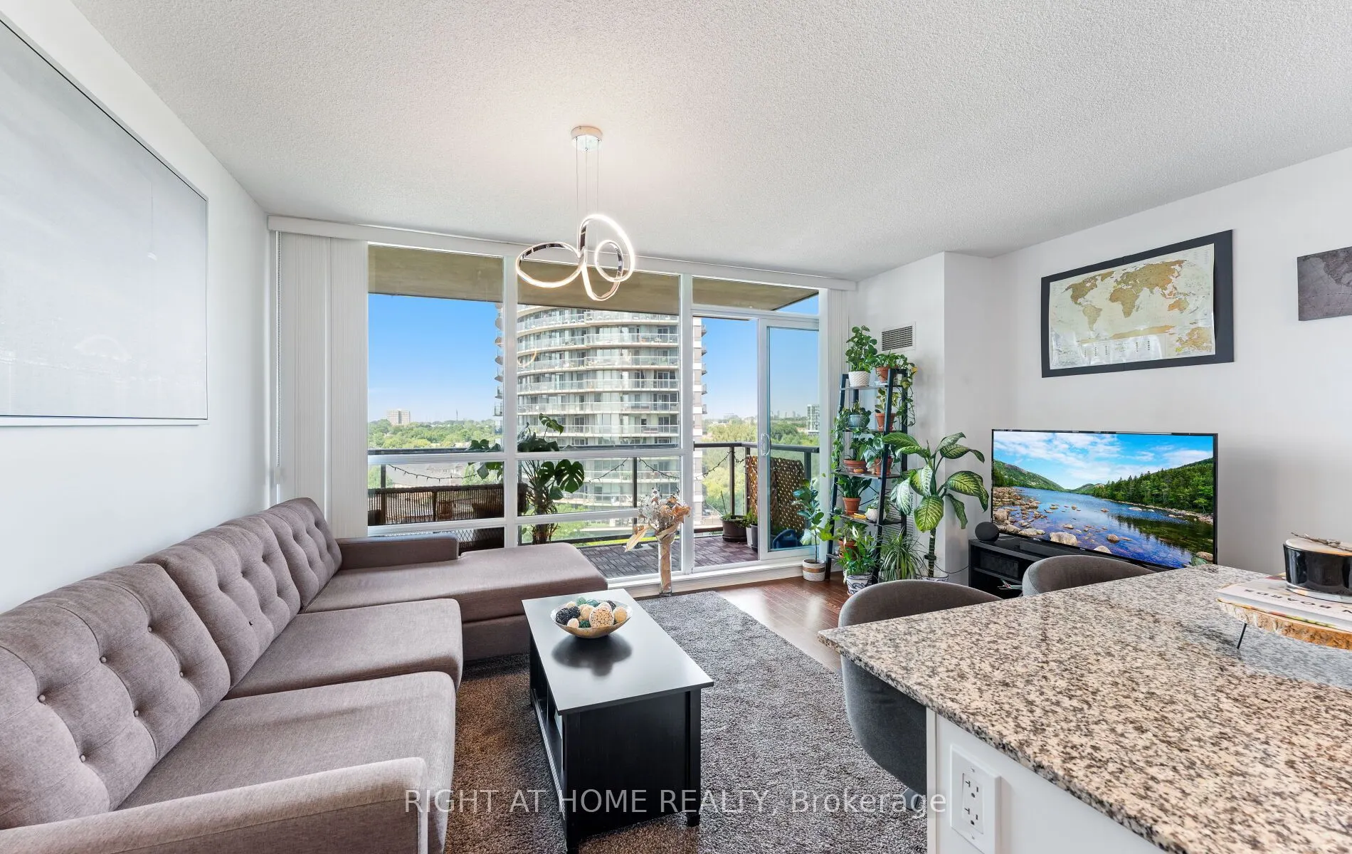 2230 Lake Shore Boulevard W, #803