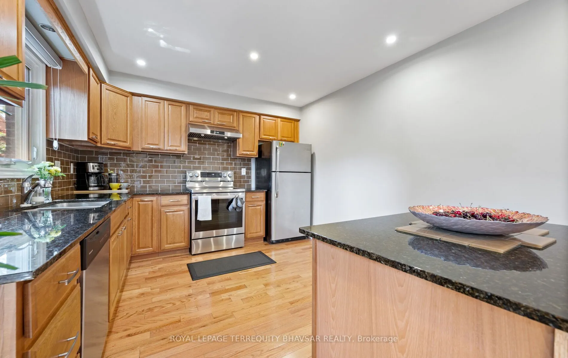 1712 Fifeshire Court