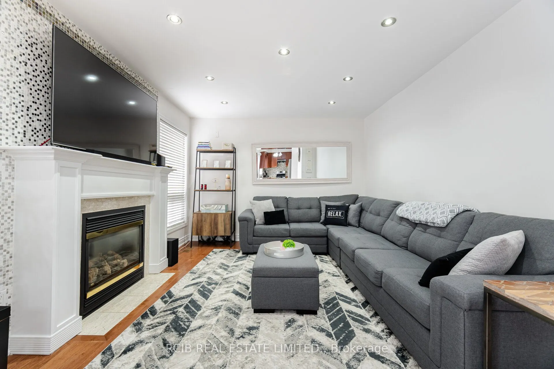 36 Orangegrove Drive