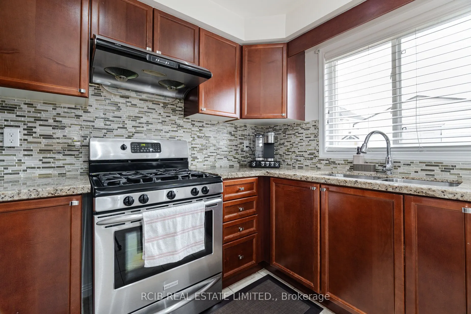 36 Orangegrove Drive