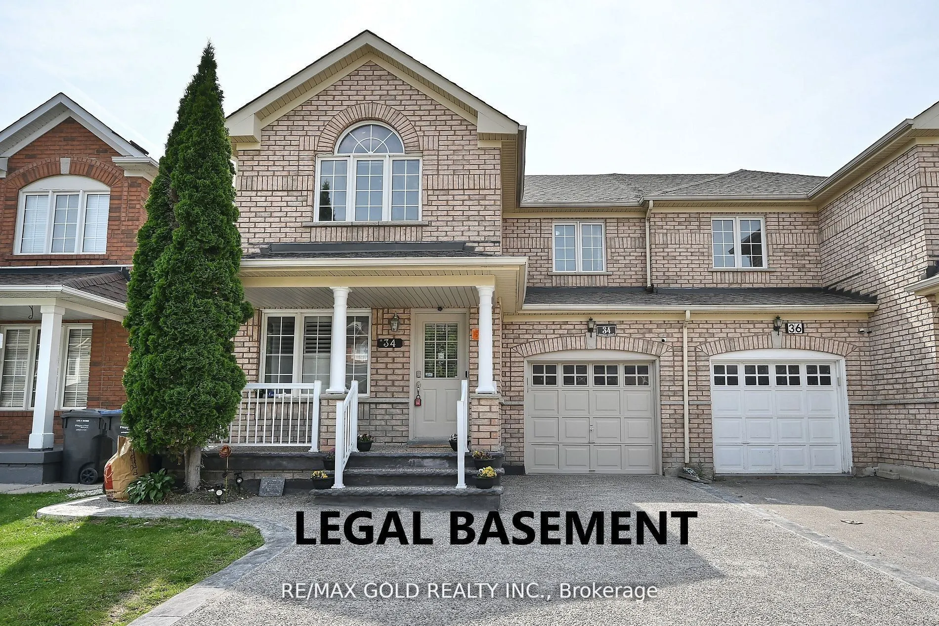 34 Saintsbury Crescent