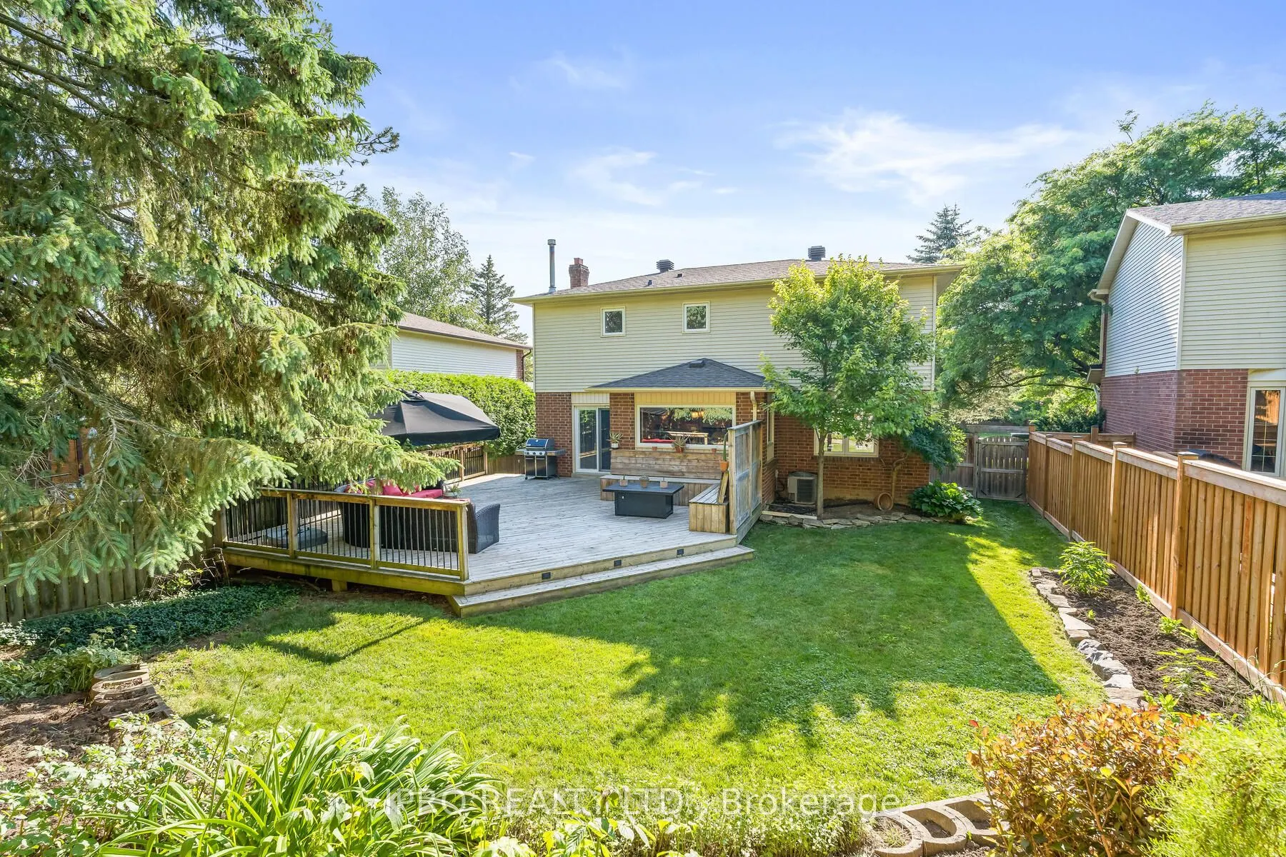 8 Jason Crescent