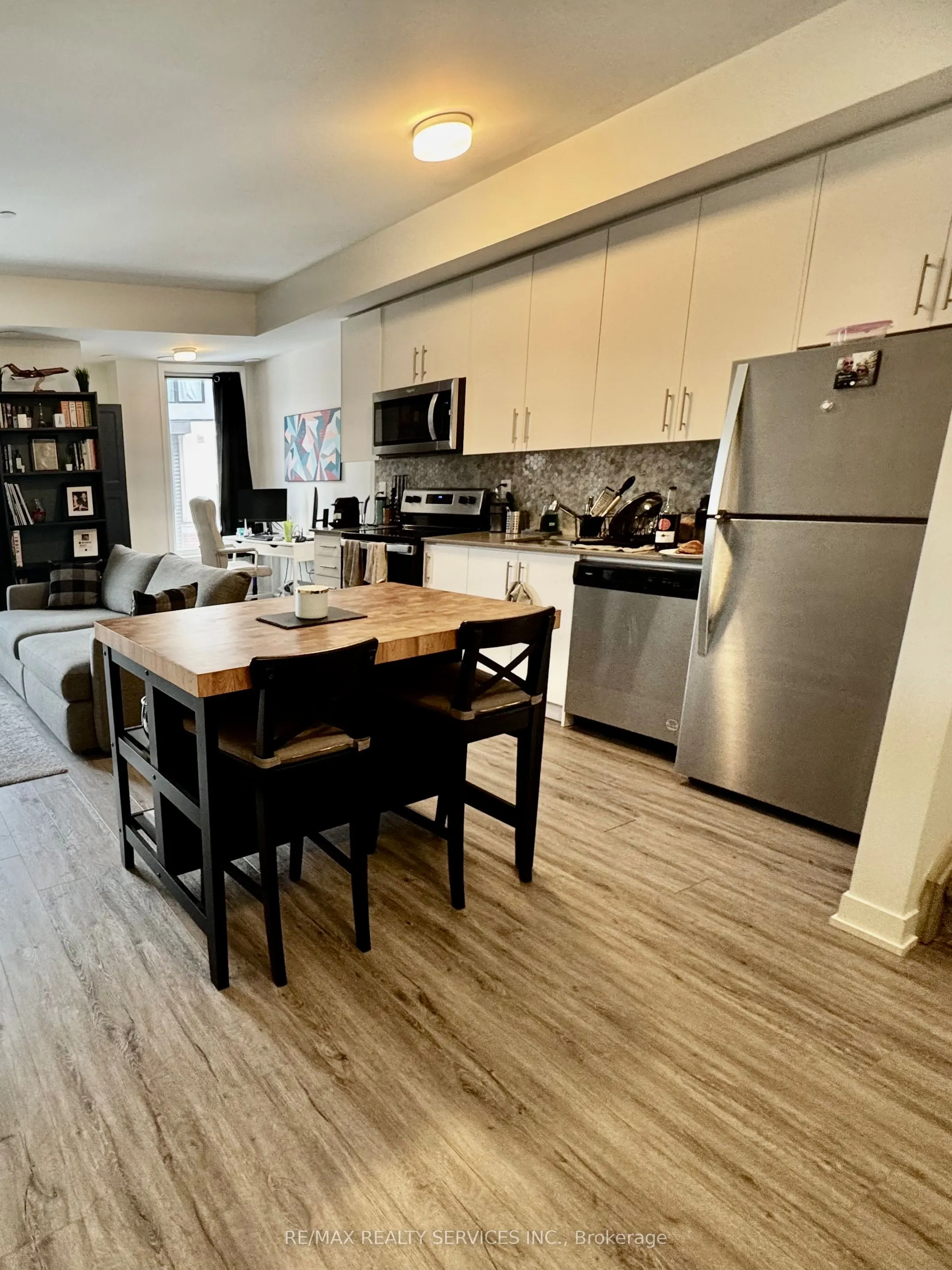 3409 Ridgeway Drive, #24