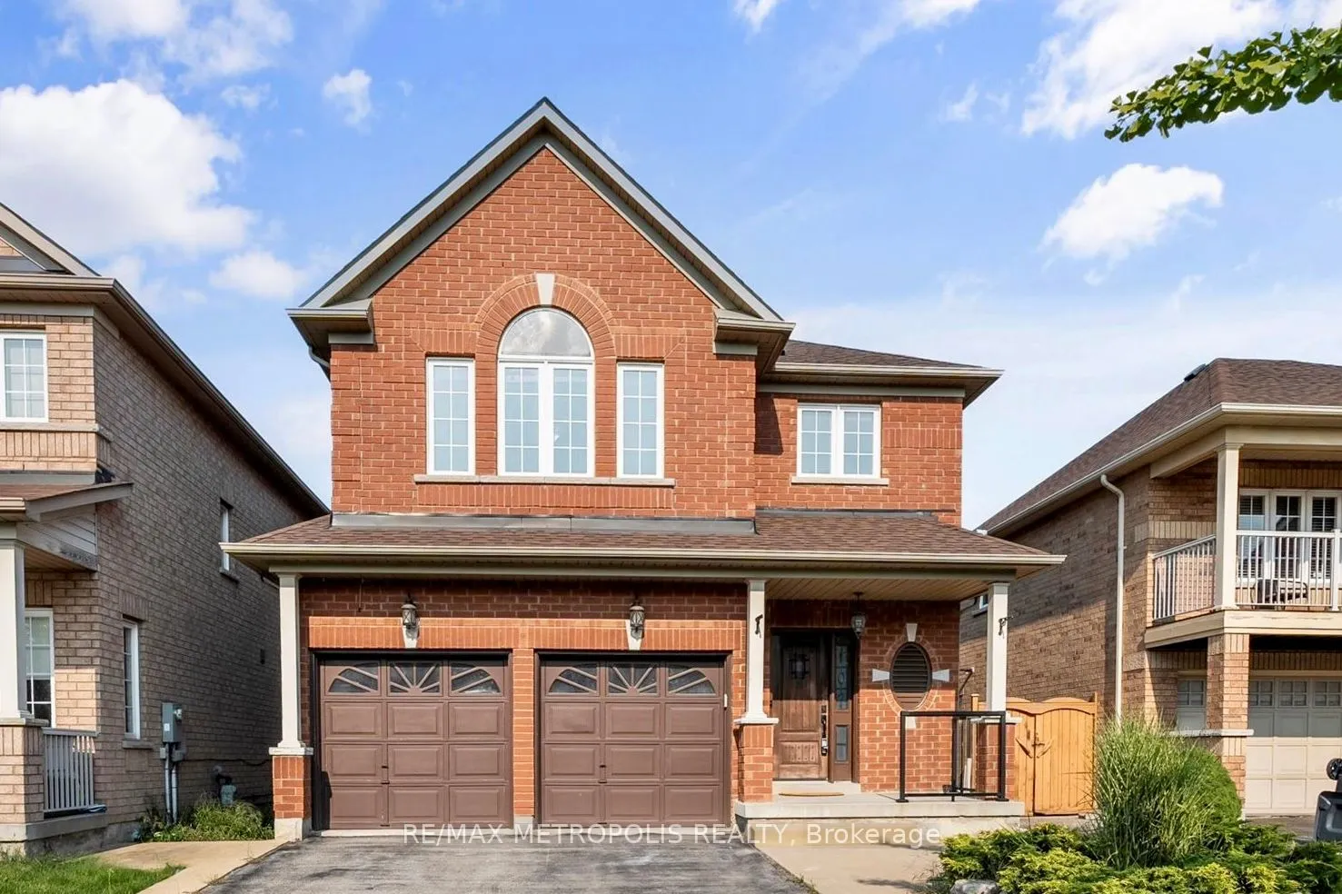 107 Eastbrook Way, #UPPER