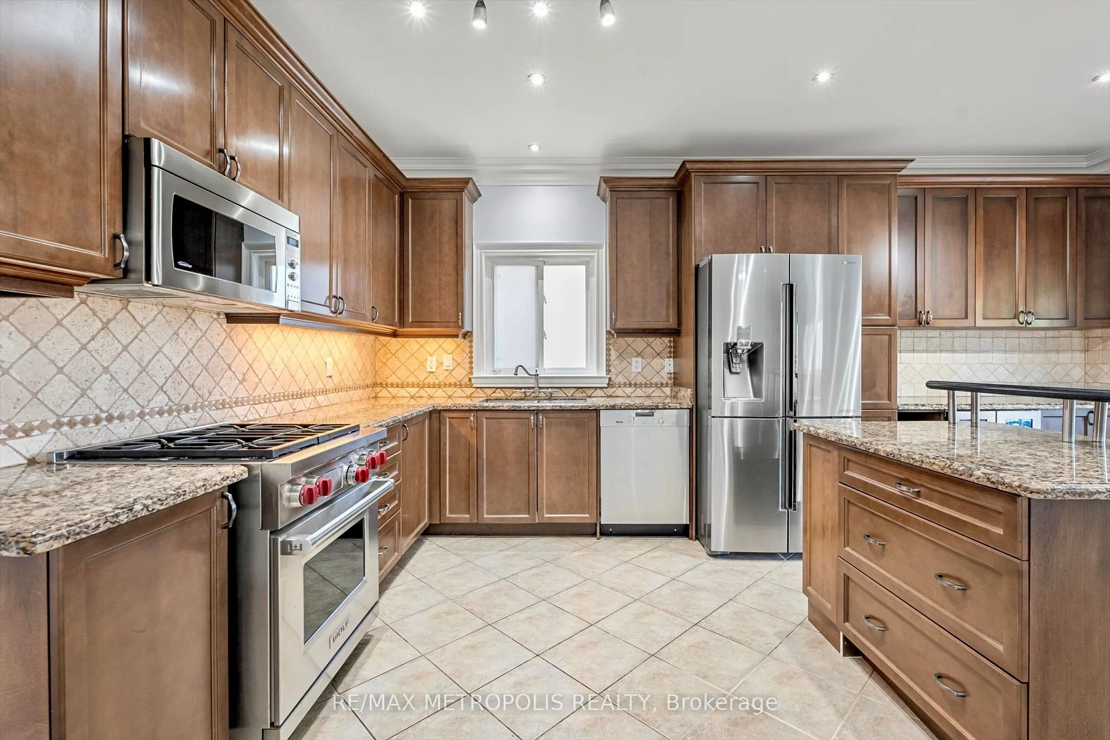 107 Eastbrook Way, #UPPER