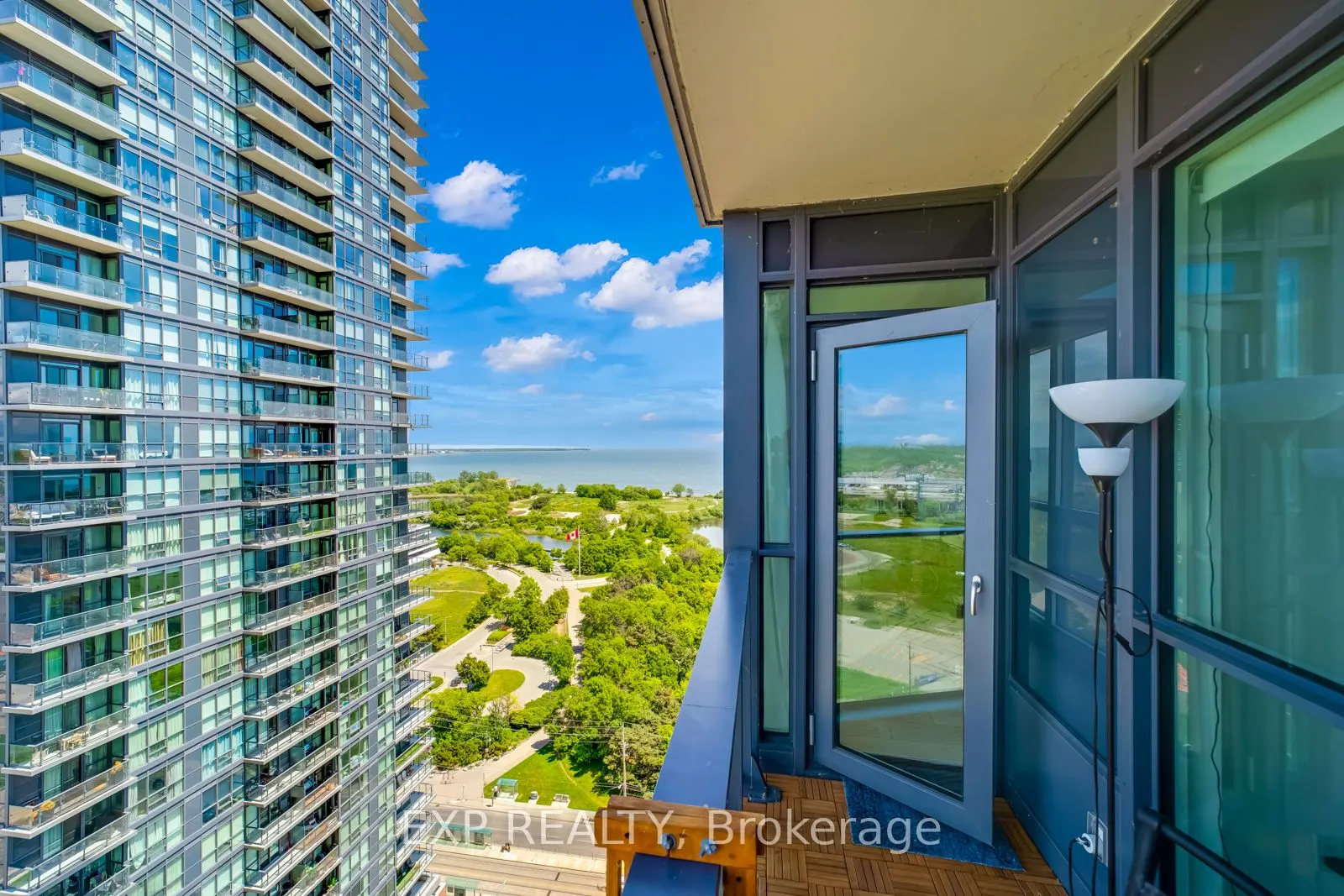 2212 Lake Shore Boulevard W, #2509