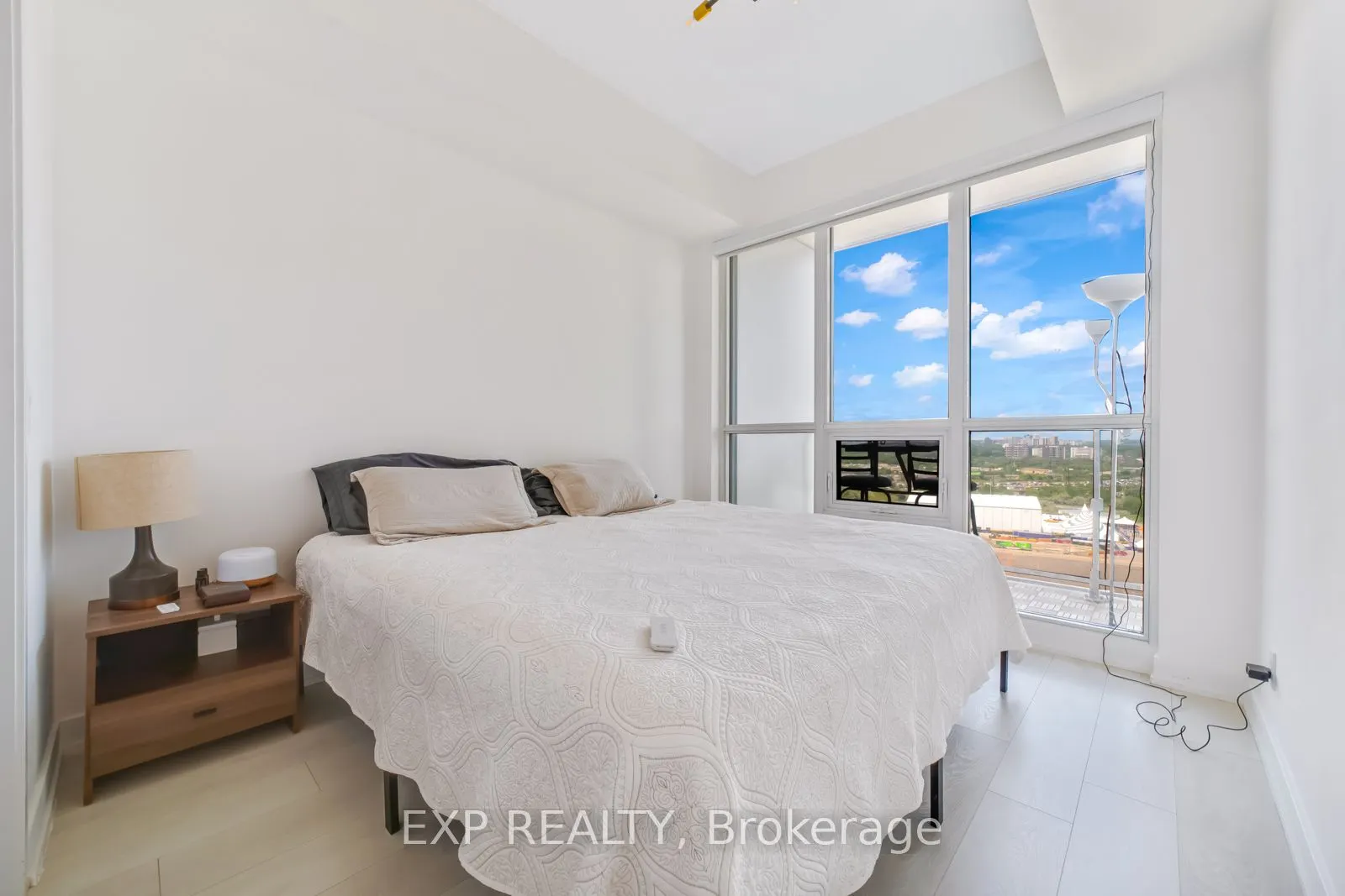 2212 Lake Shore Boulevard W, #2509
