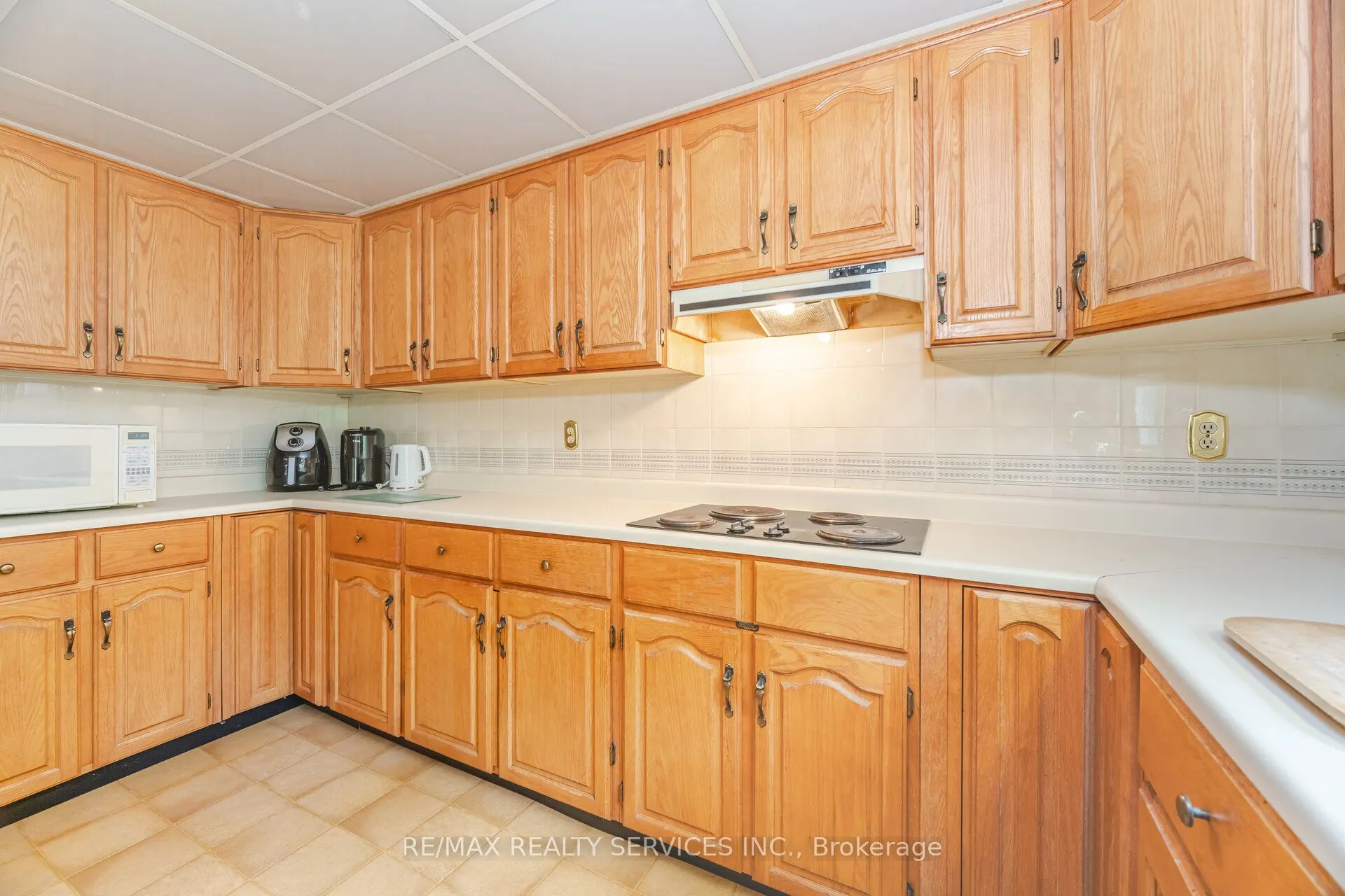106 Kenpark Avenue