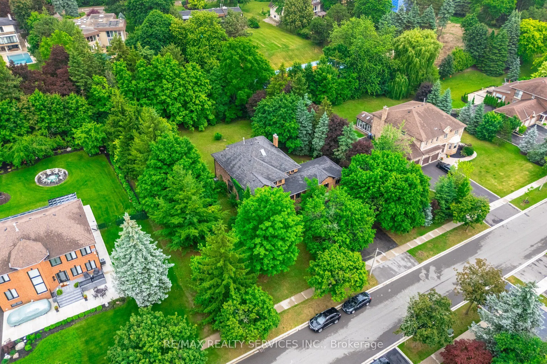 106 Kenpark Avenue