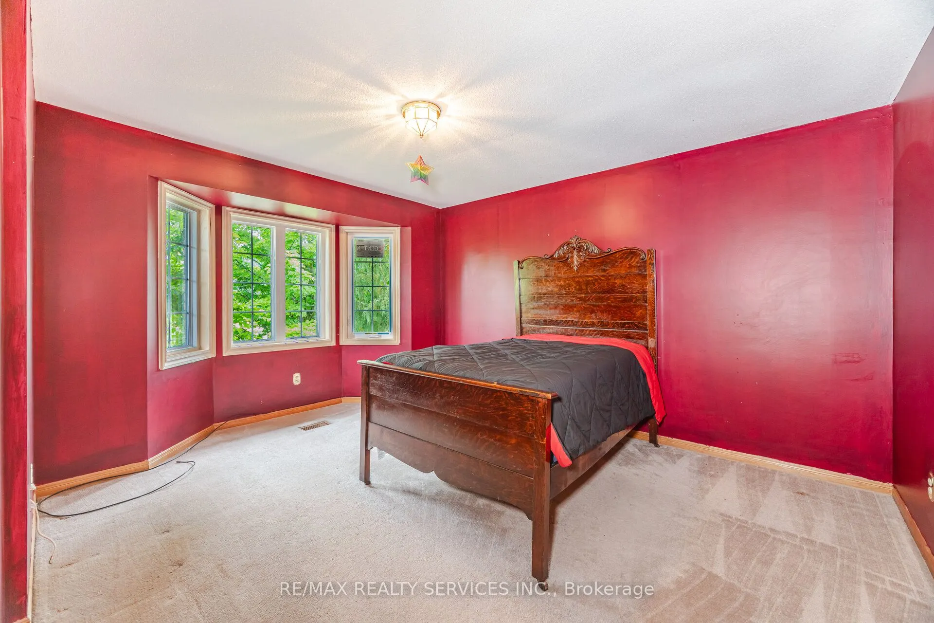 106 Kenpark Avenue
