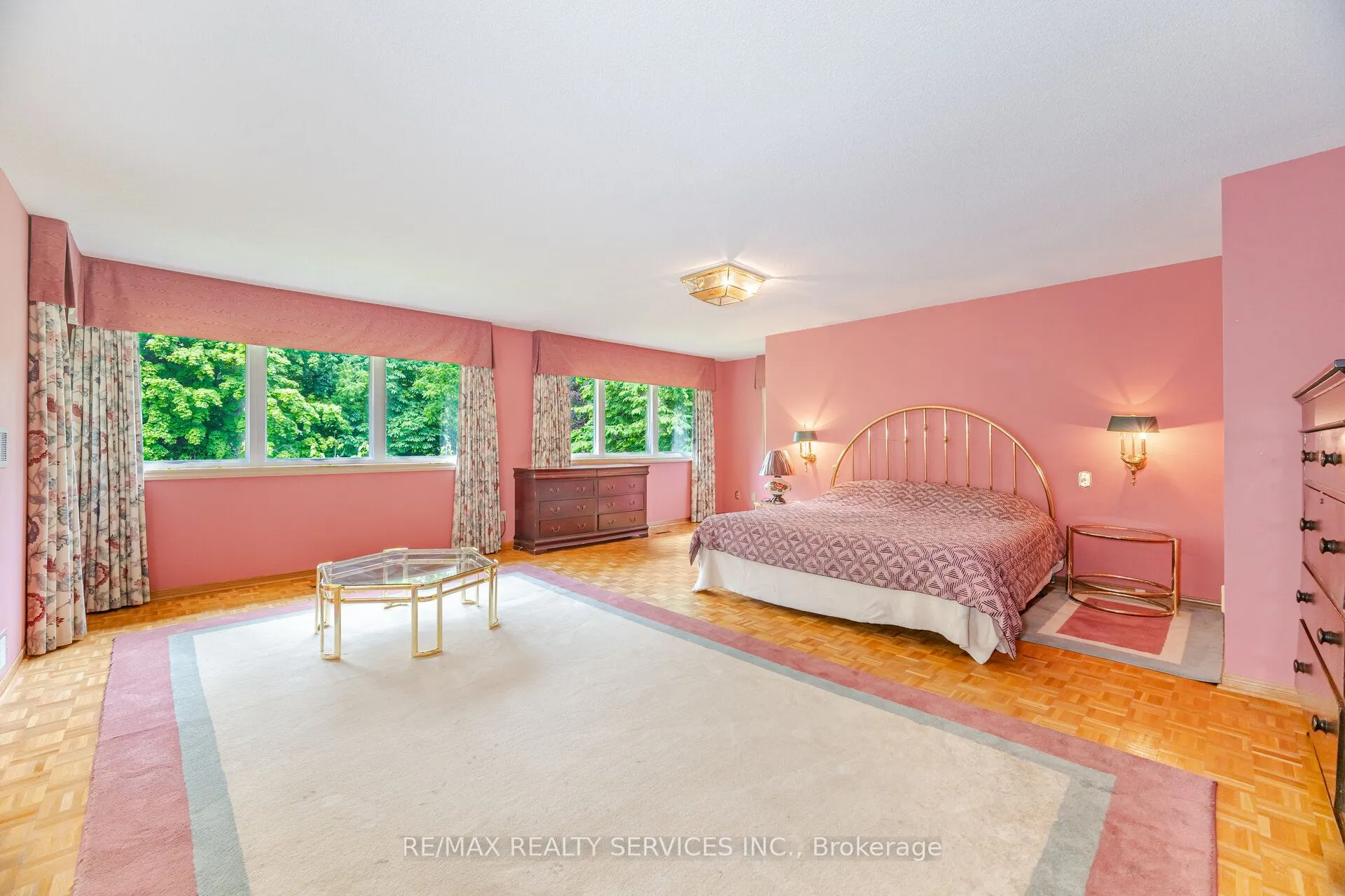 106 Kenpark Avenue