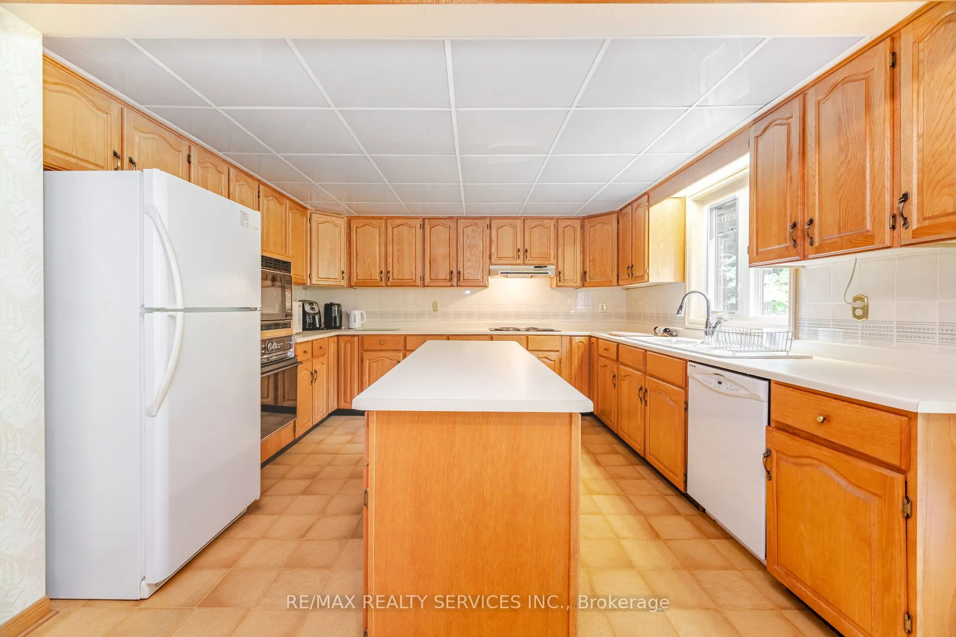106 Kenpark Avenue