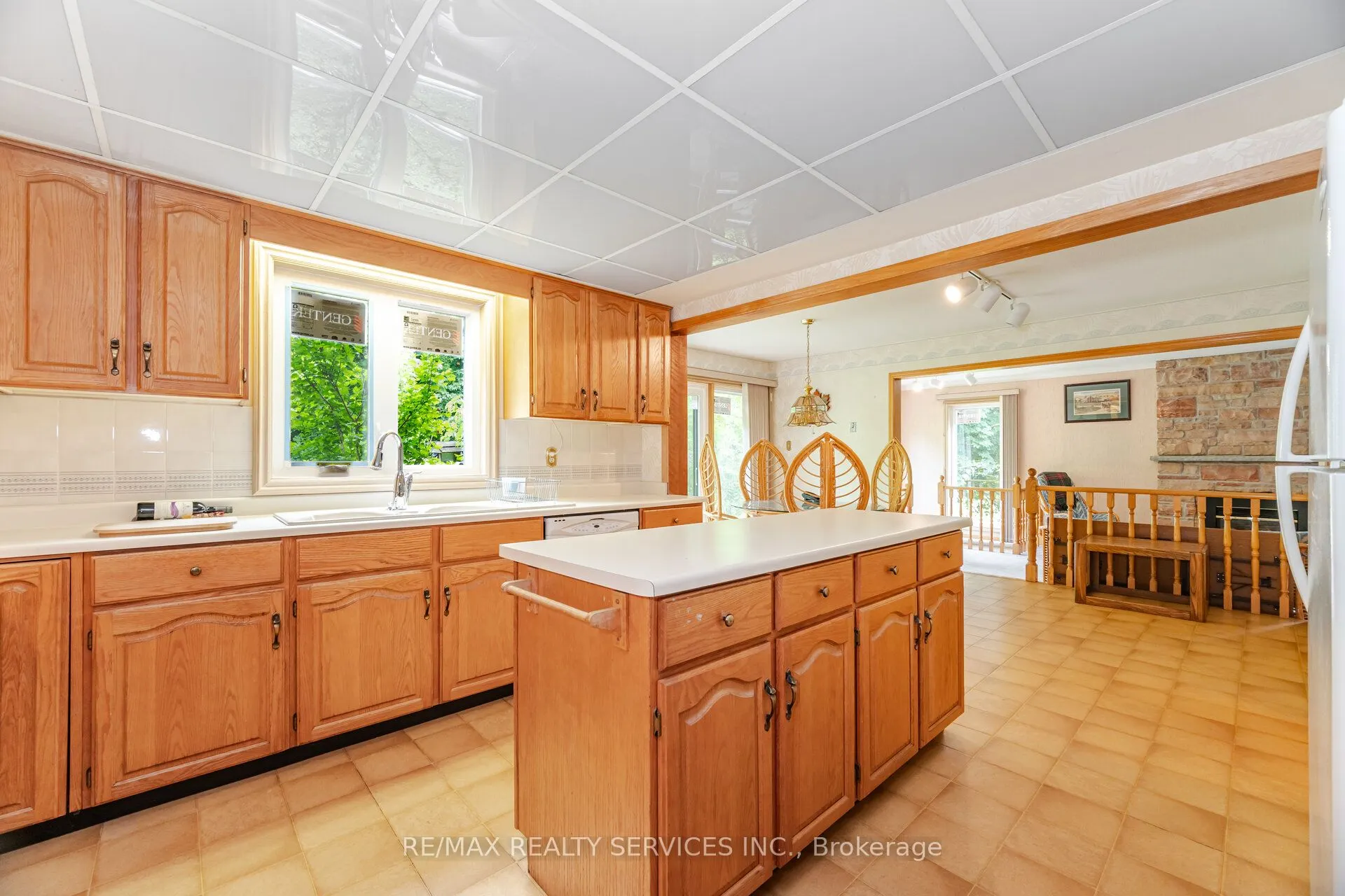 106 Kenpark Avenue
