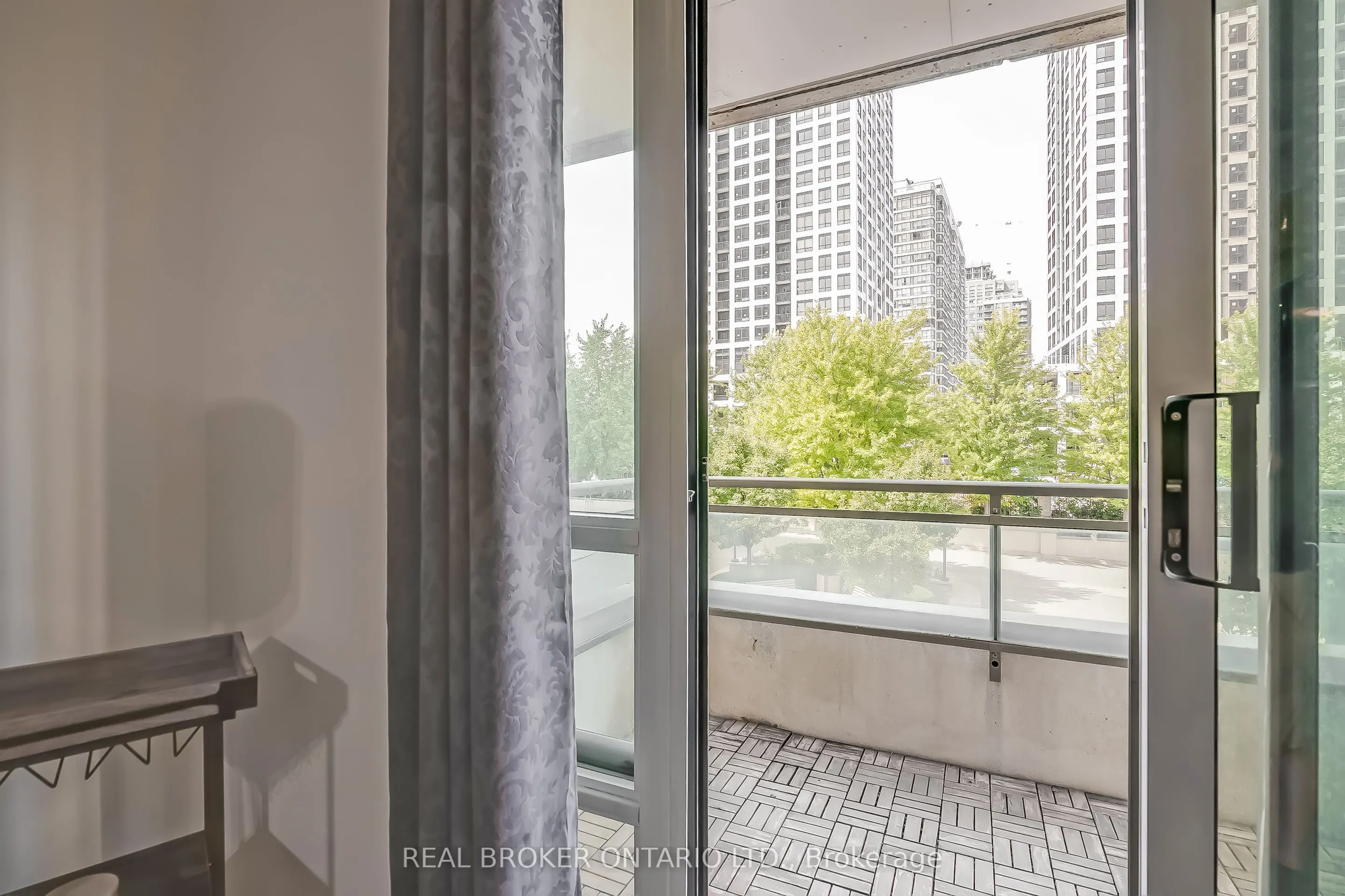 3515 Kariya Drive, #201