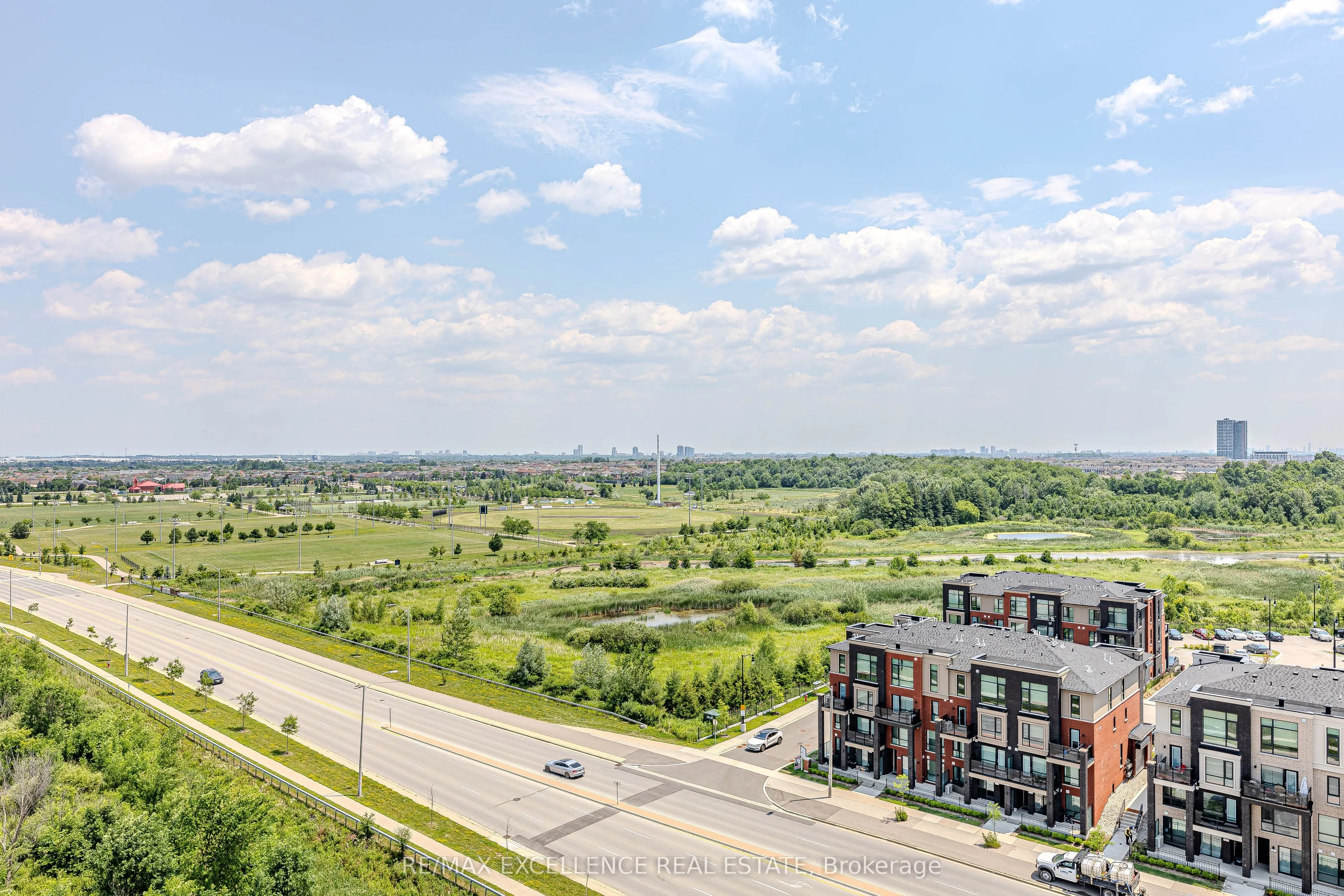 215 Veterans Drive, #1008S