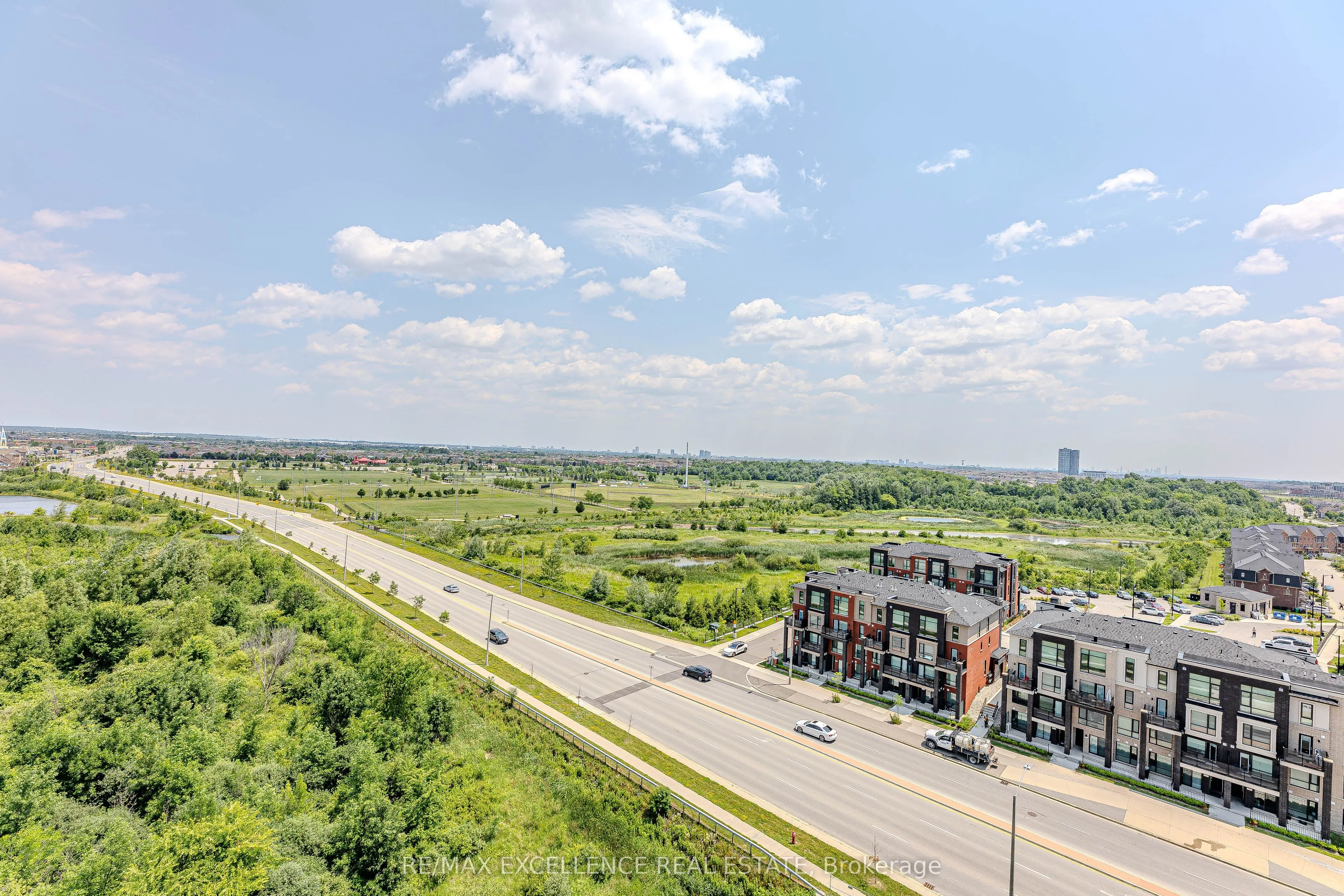 215 Veterans Drive, #1008S