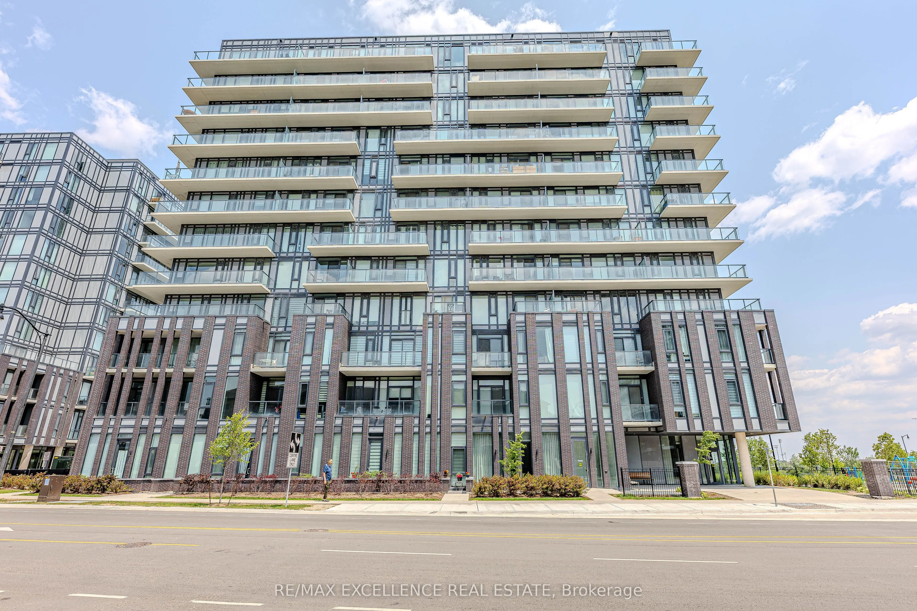 215 Veterans Drive, #1008S