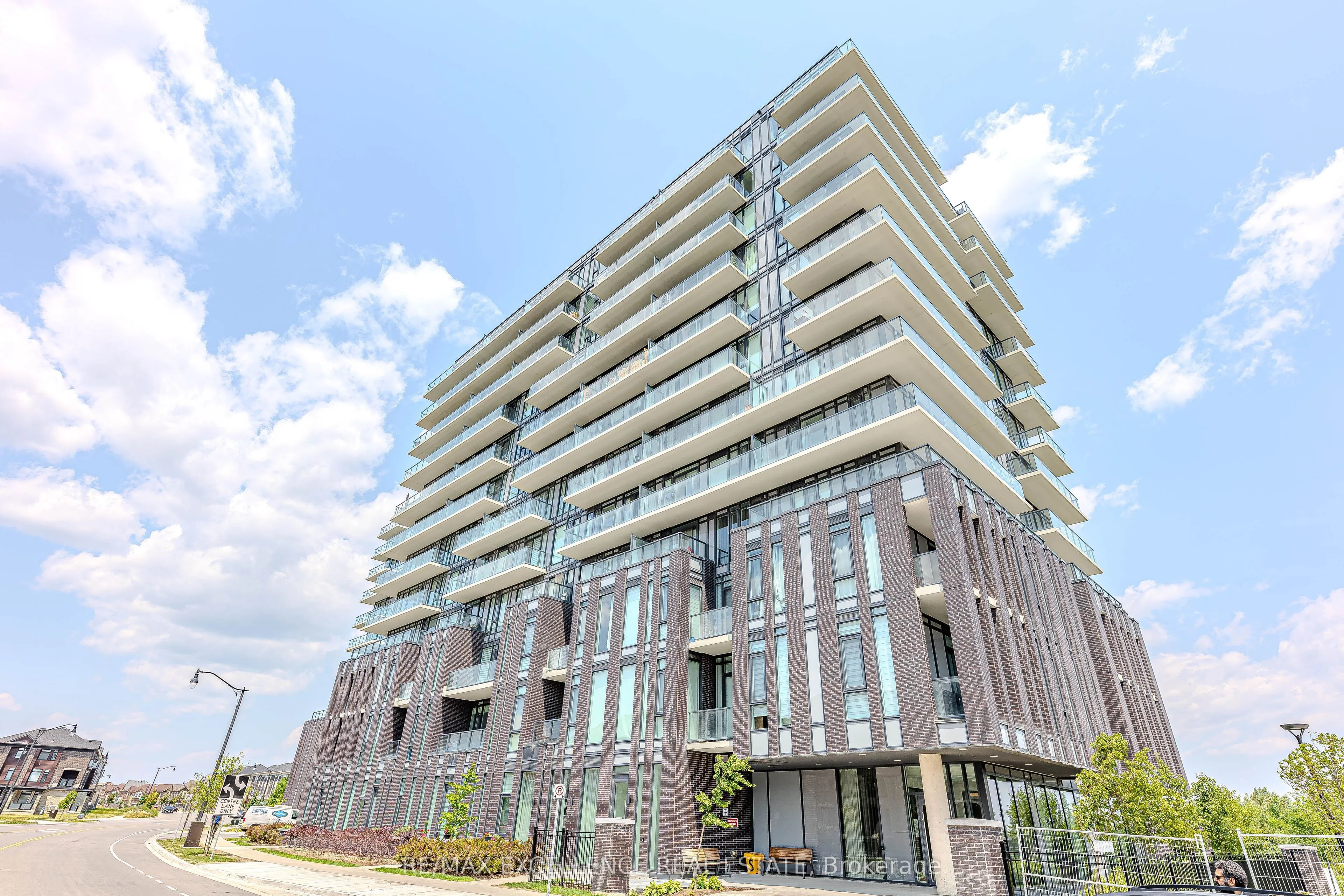 215 Veterans Drive, #1008S