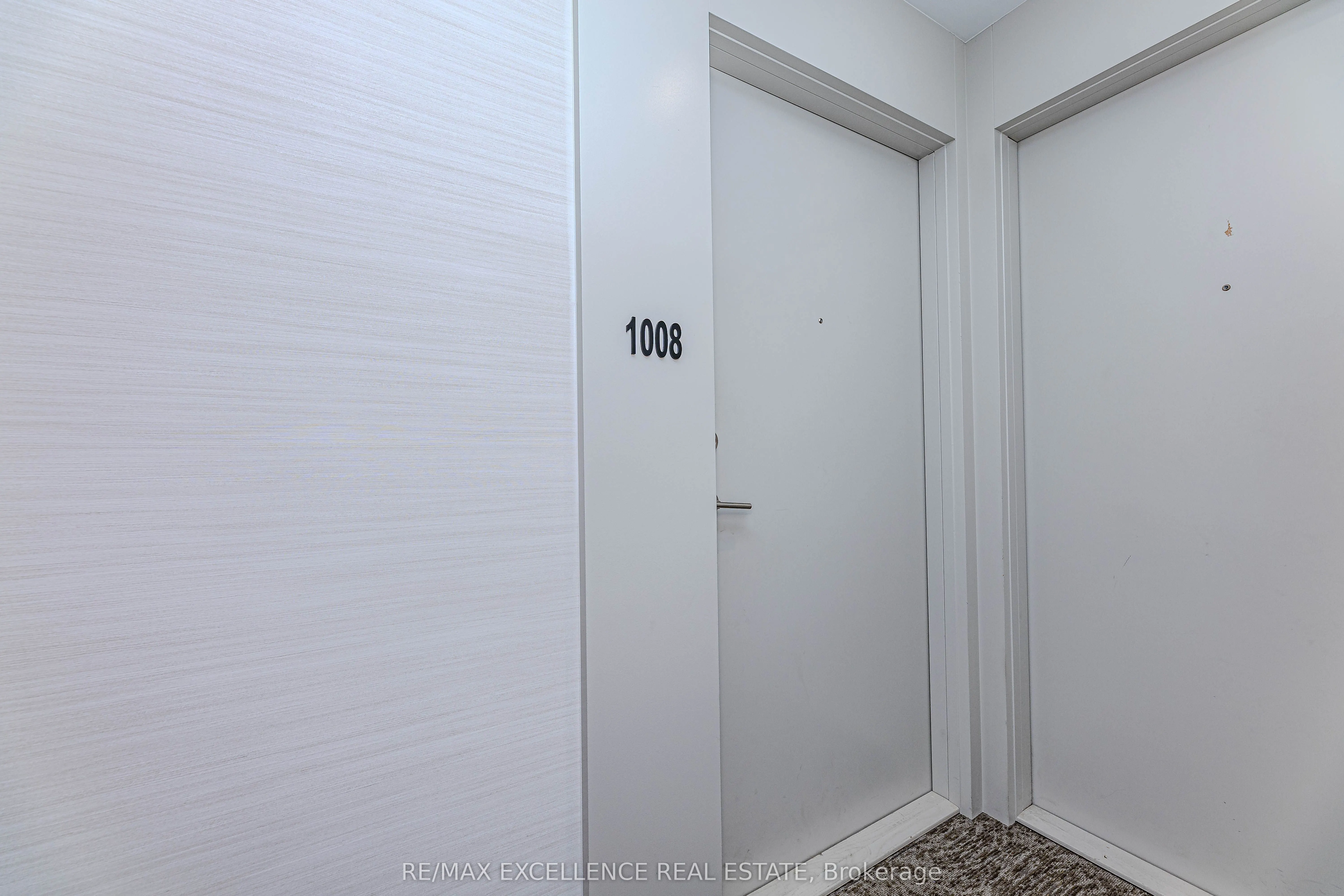 215 Veterans Drive, #1008S