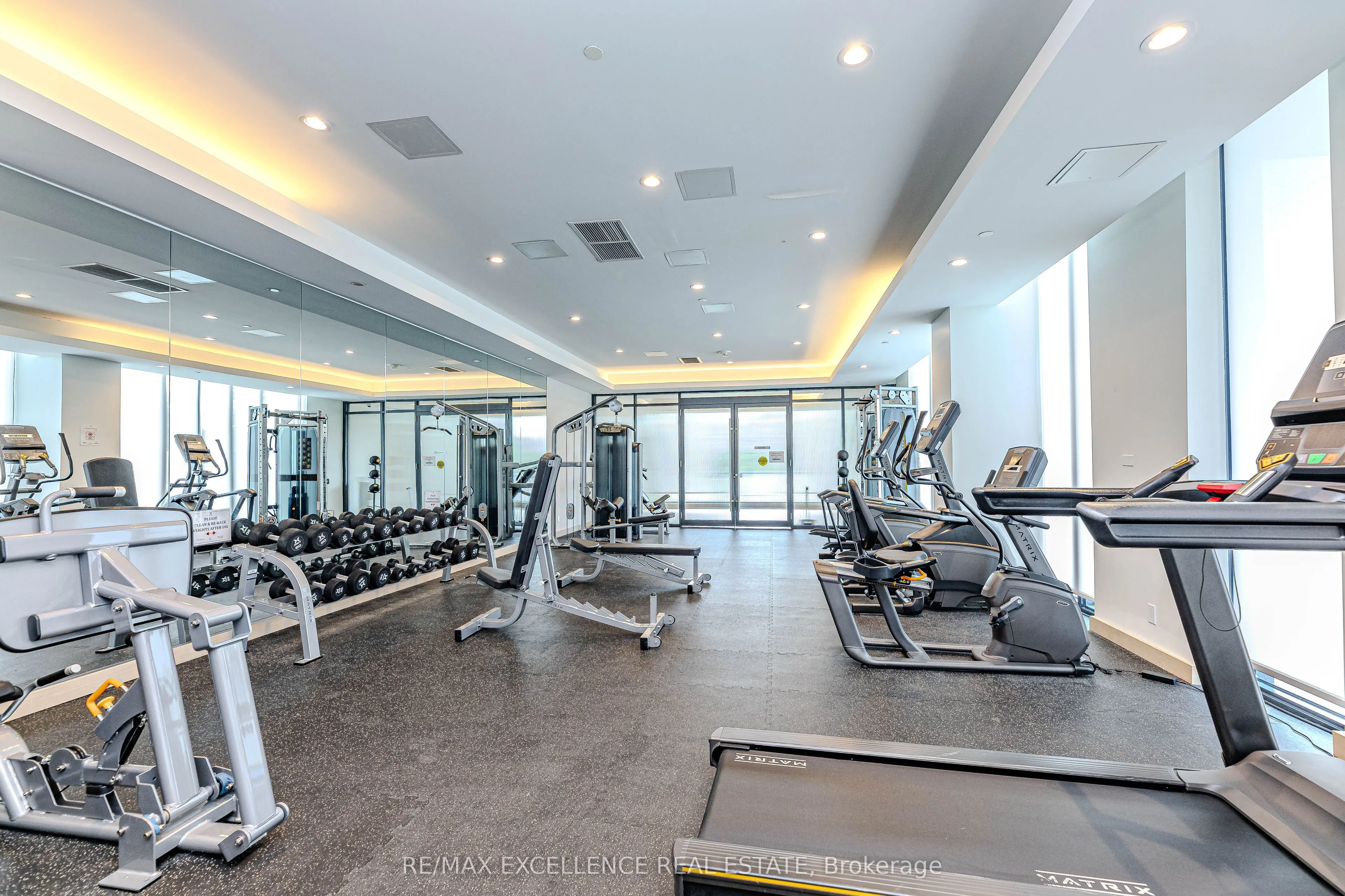 215 Veterans Drive, #1008S