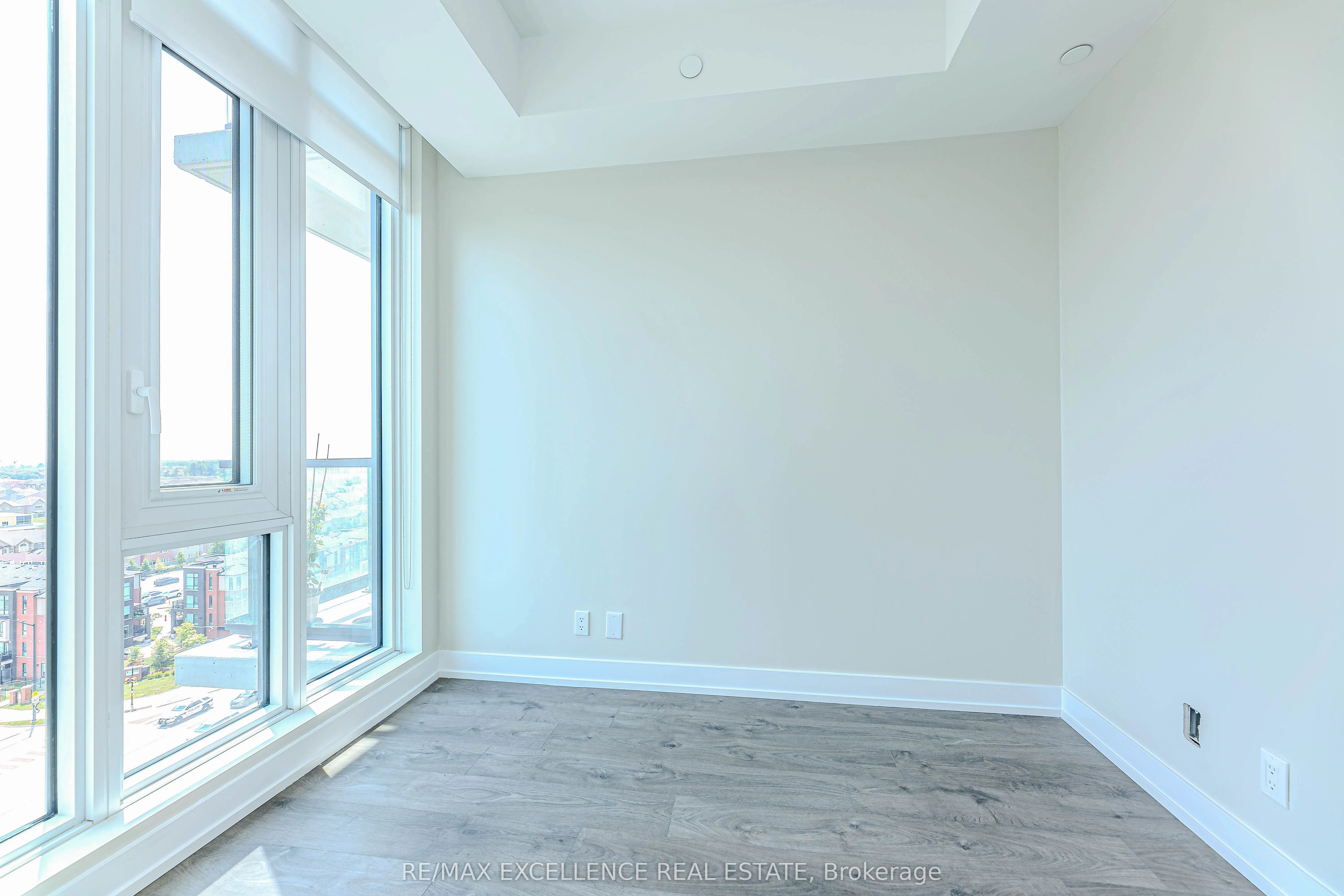 215 Veterans Drive, #1008S